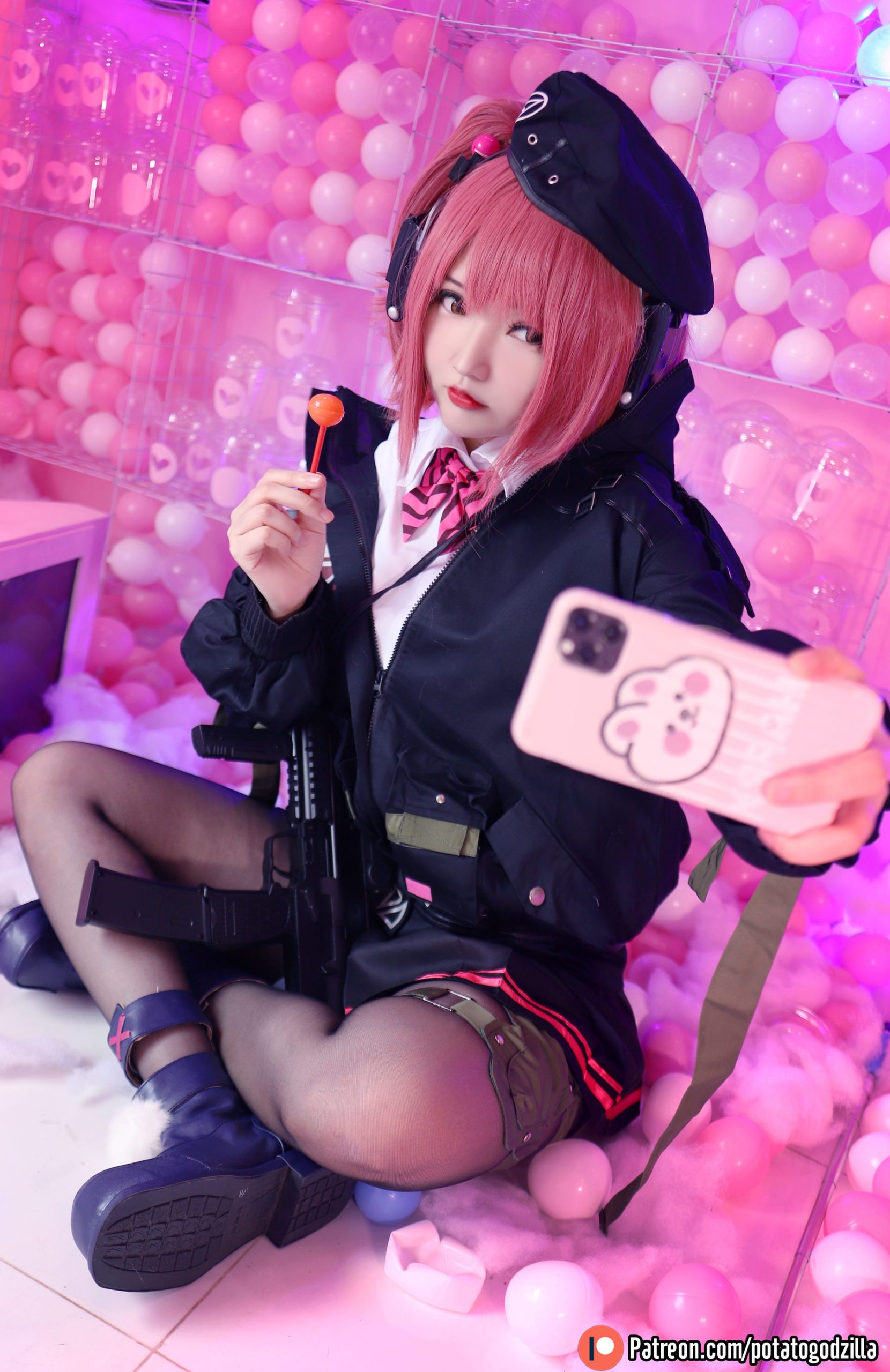 [Internet celebrity COSER photo] Potato Godzilla - MP7 (Girls Frontline)