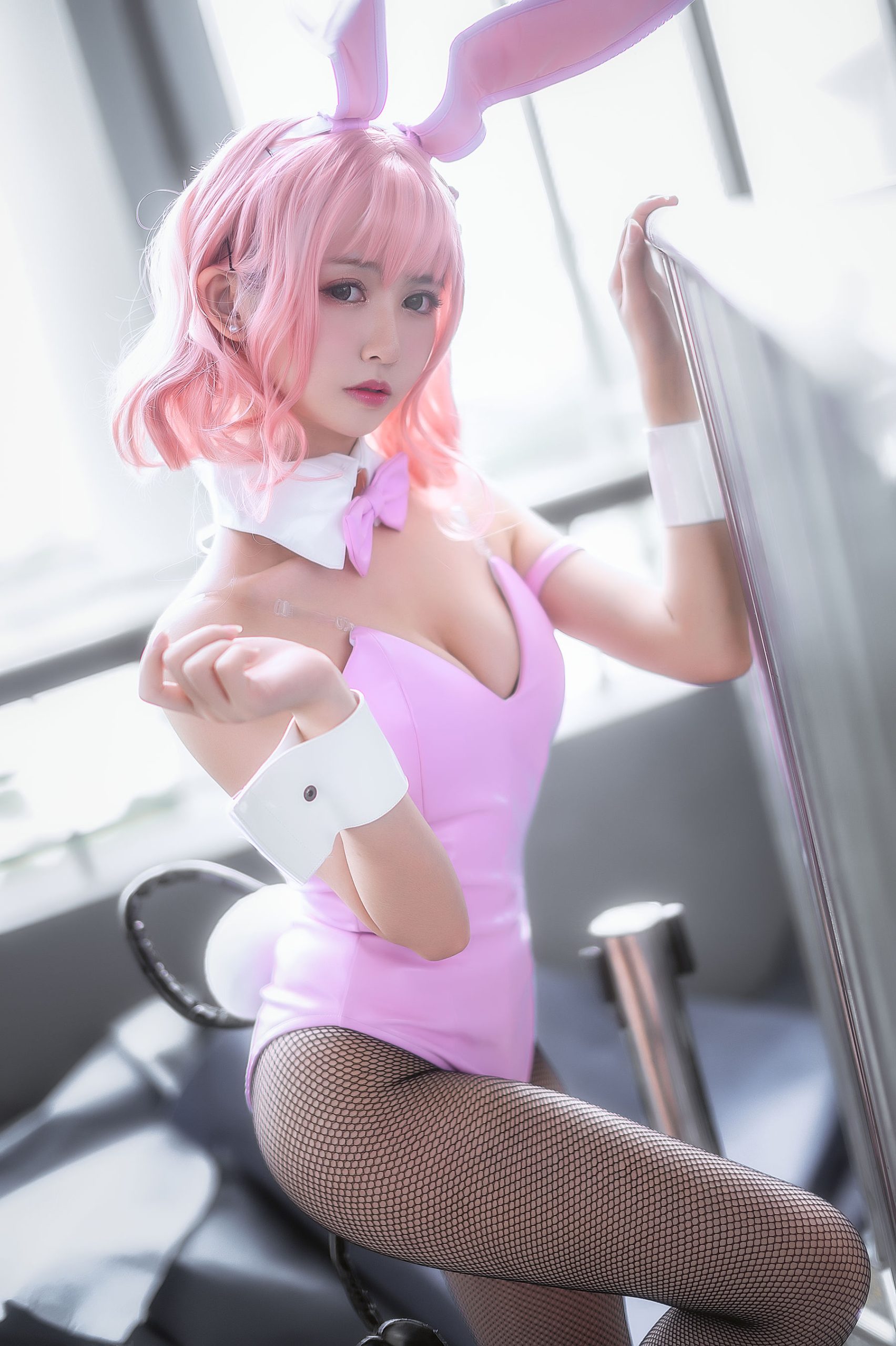 Coser Eel Faey "Pink Bunny Girl"