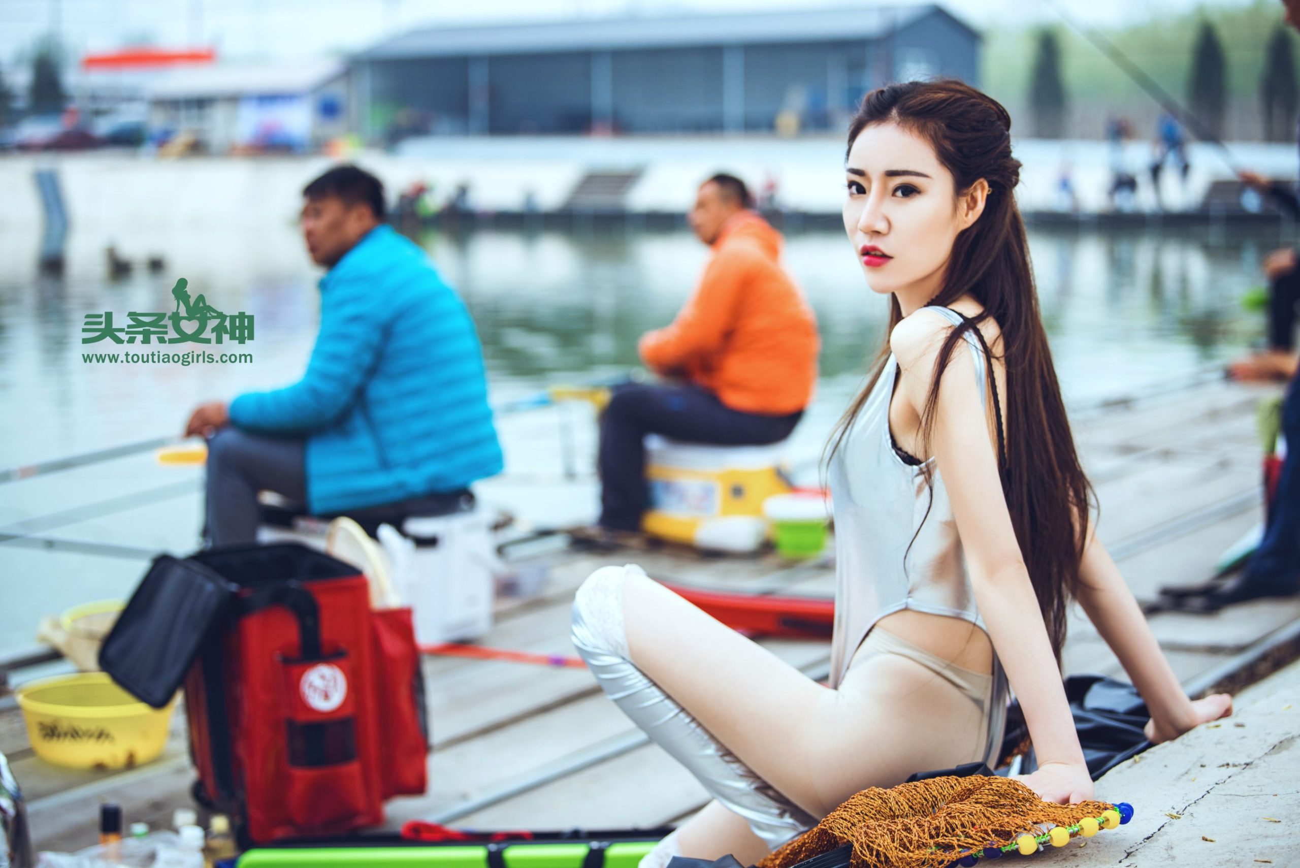 Fan Annie "Fishing Beauty" [Headline Goddess]