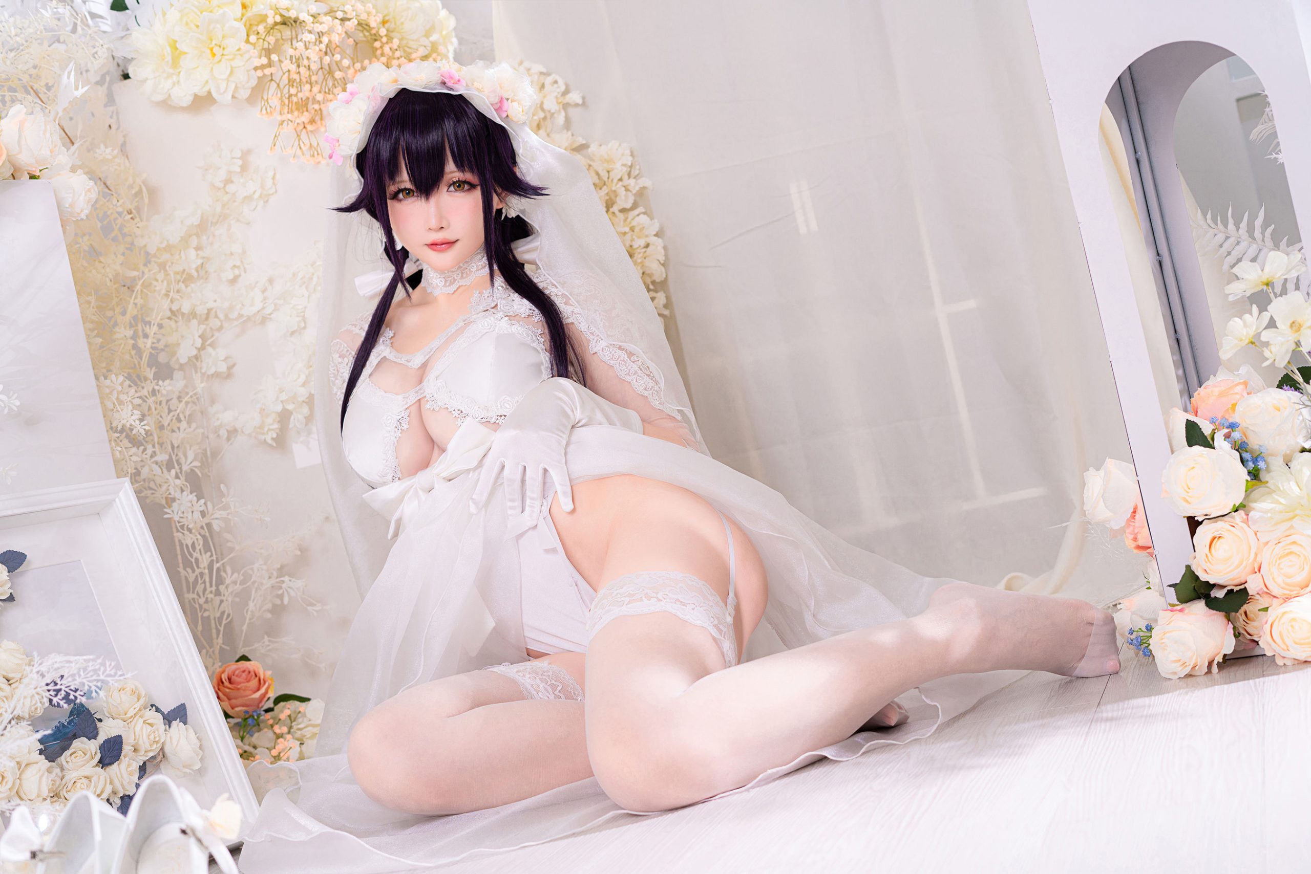 [Internet celebrity COSER photo] Miss Coser Xing Zhichi - pure white and pitch black "My Wife"