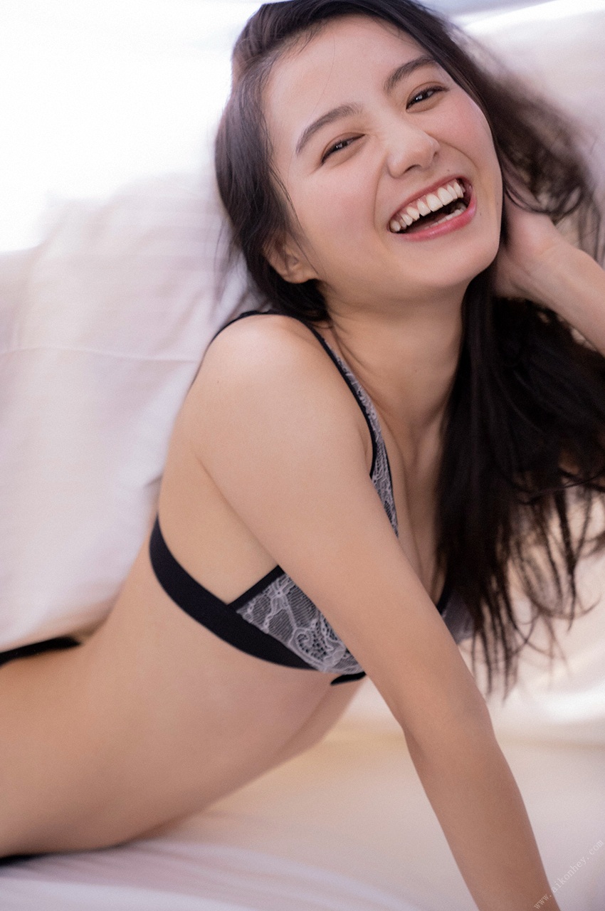 Riho Takada 高田里穂, [WPB-net] ひかり輝く時間の中で Set.04 No.caae78