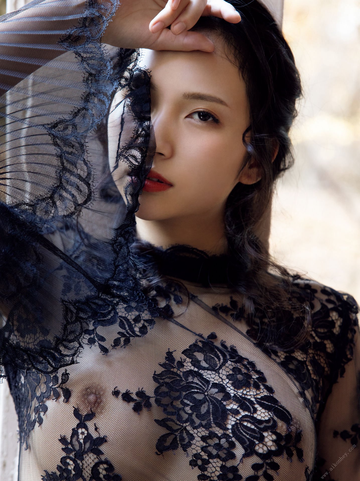 Miho Machiyama 街山みほ, デジタル写真集 「Ｓｃａｒｌｅｔ」 Set.01 No.f7d9e8