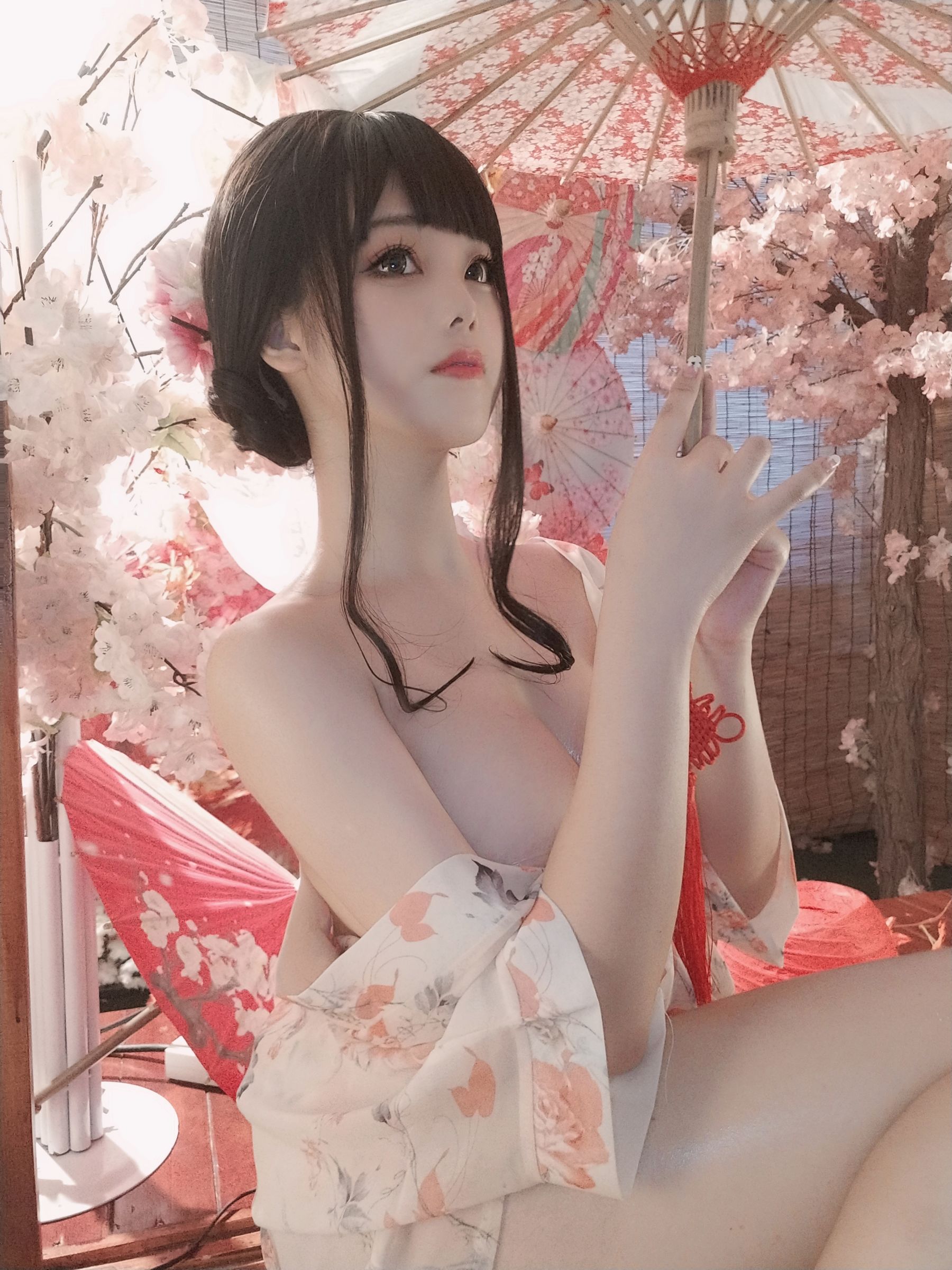 [Cosplay] Cute Miss Sister Honey Cat Qiu - Bath Girl