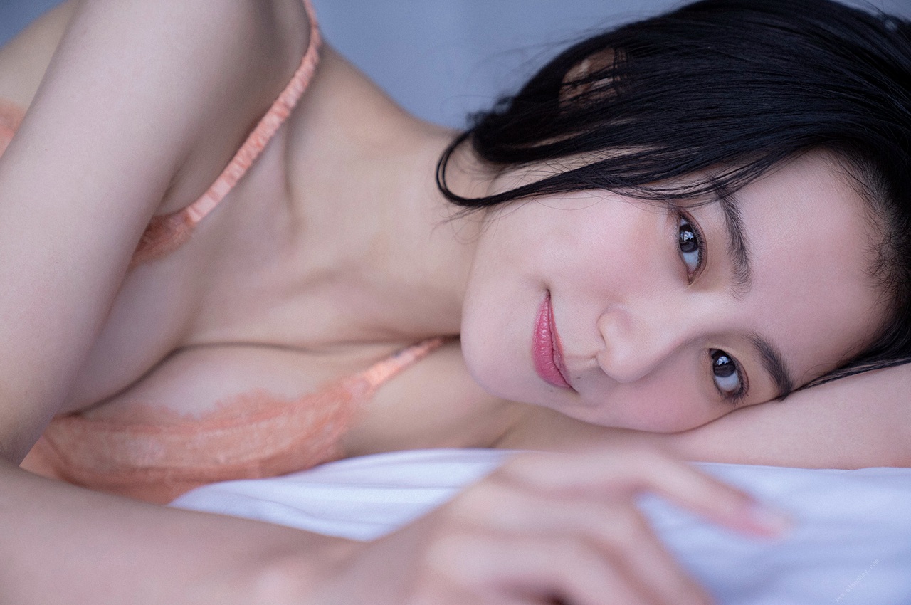 Riho Takada 高田里穂, [WPB-net] ひかり輝く時間の中で Set.04 No.caae78