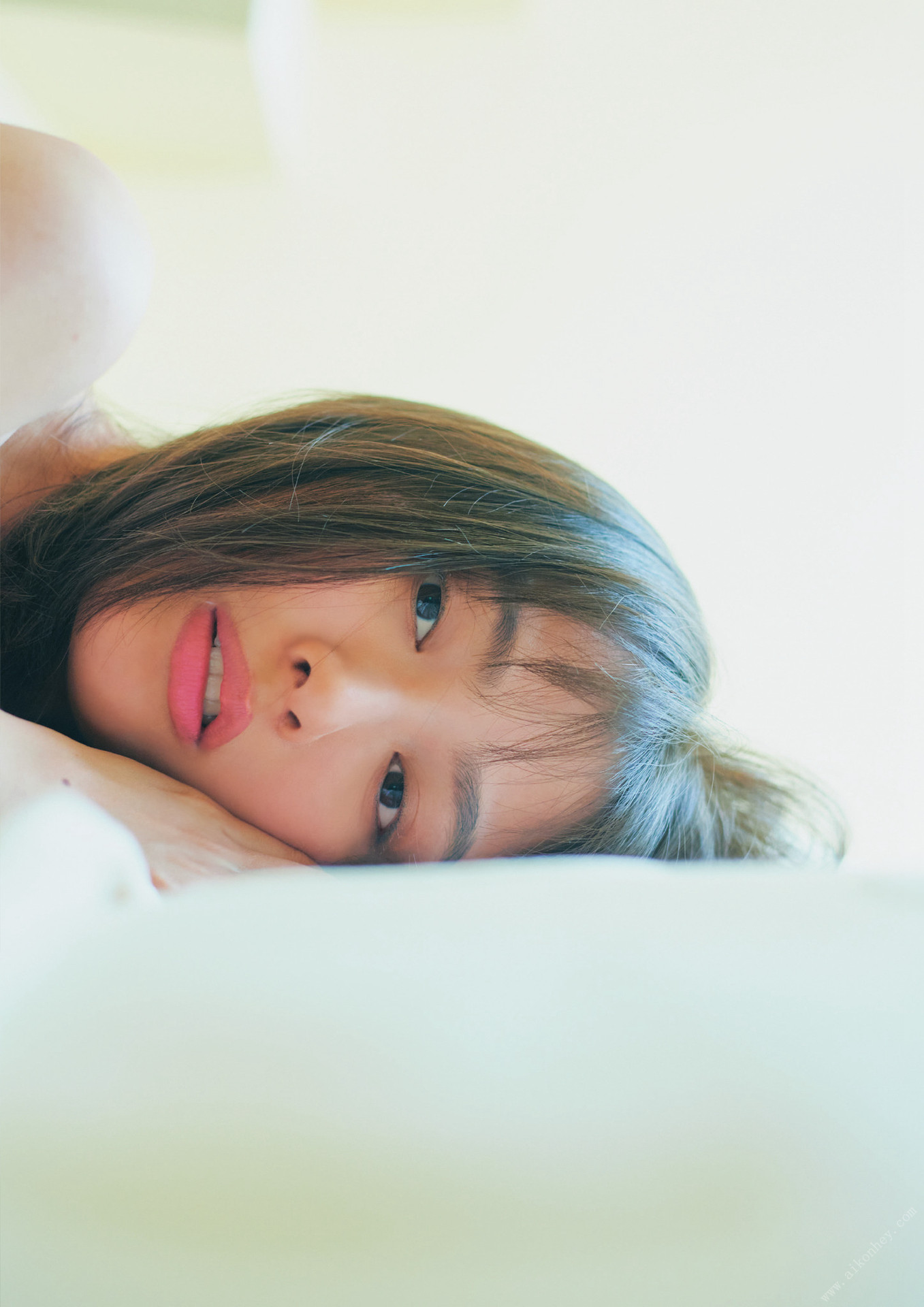 Rio Uchida 内田理央, デジタル写真集 「PEACH GIRL」 Set.04