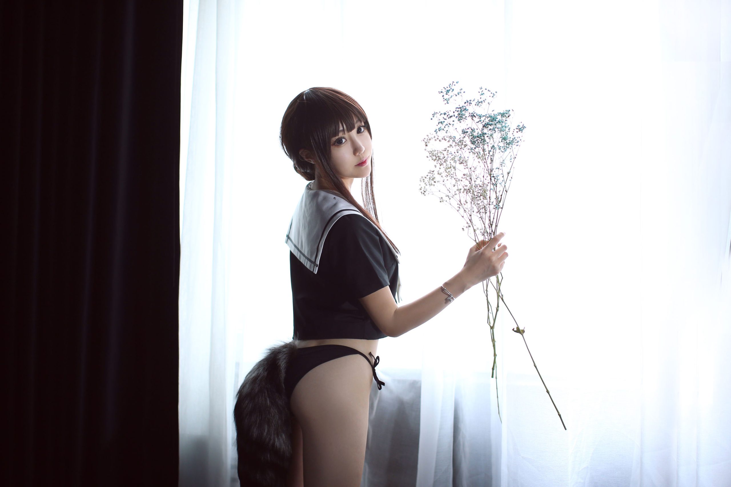 [COS Welfare] Douyu anchor Cai Ni - Crown