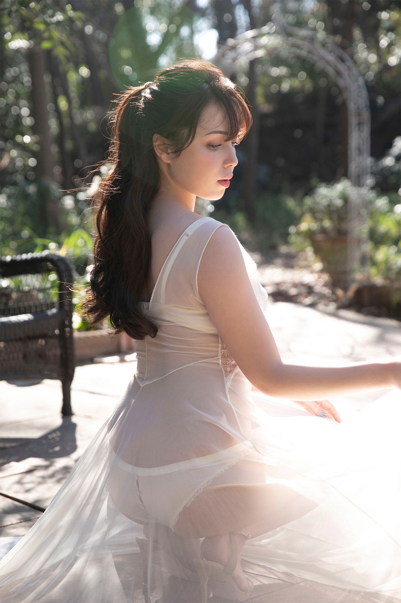 Michelle Megumi ミッシェル愛美, FRIDAYデジタル写真集 プレミアムヌード Vol.3 妖精の裸身＆黒の花嫁 Set.02