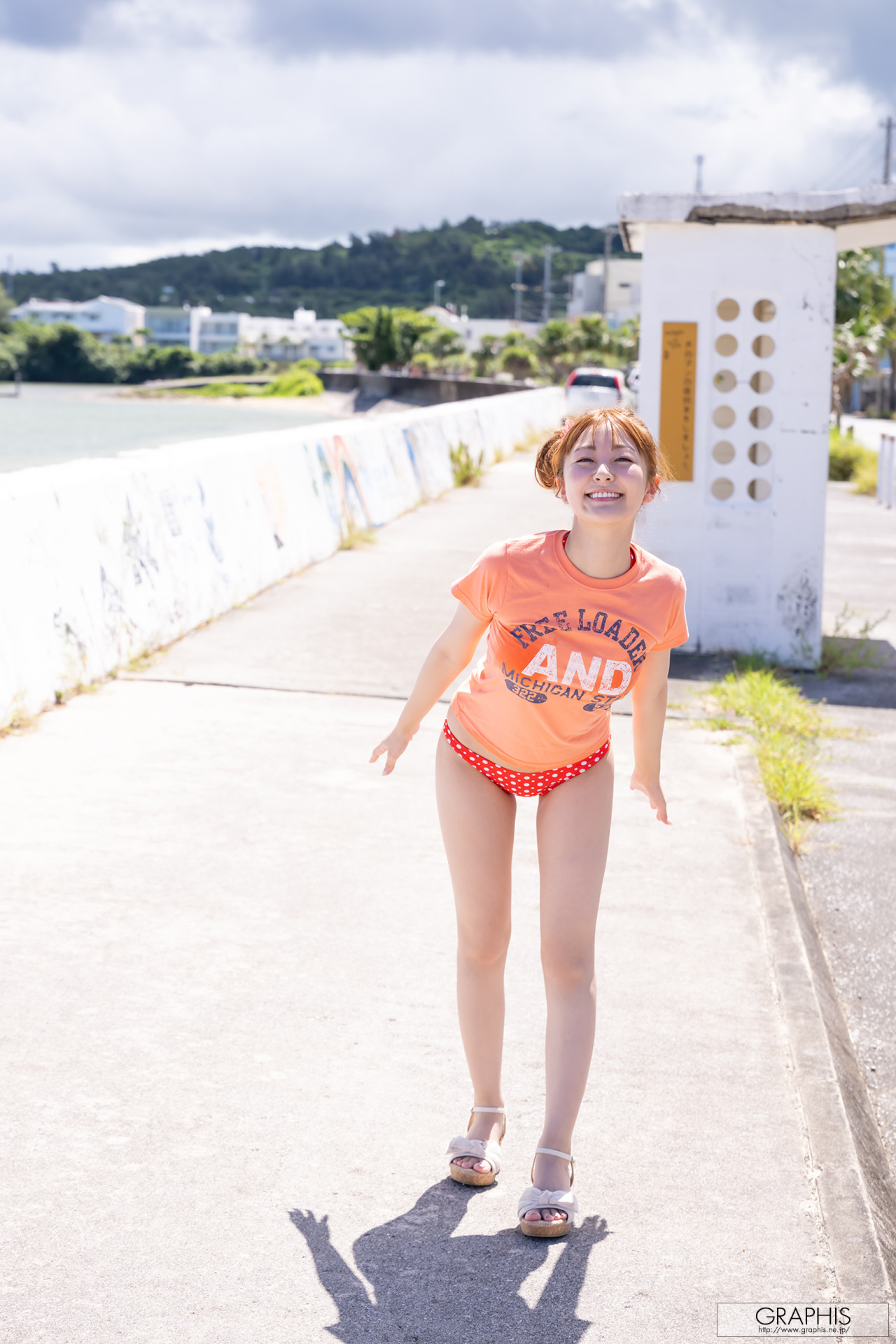 Hikari Aozora 青空ひかり, [Graphis] Gals 「Happy Smile!」 Vol.01 No.6d08d9