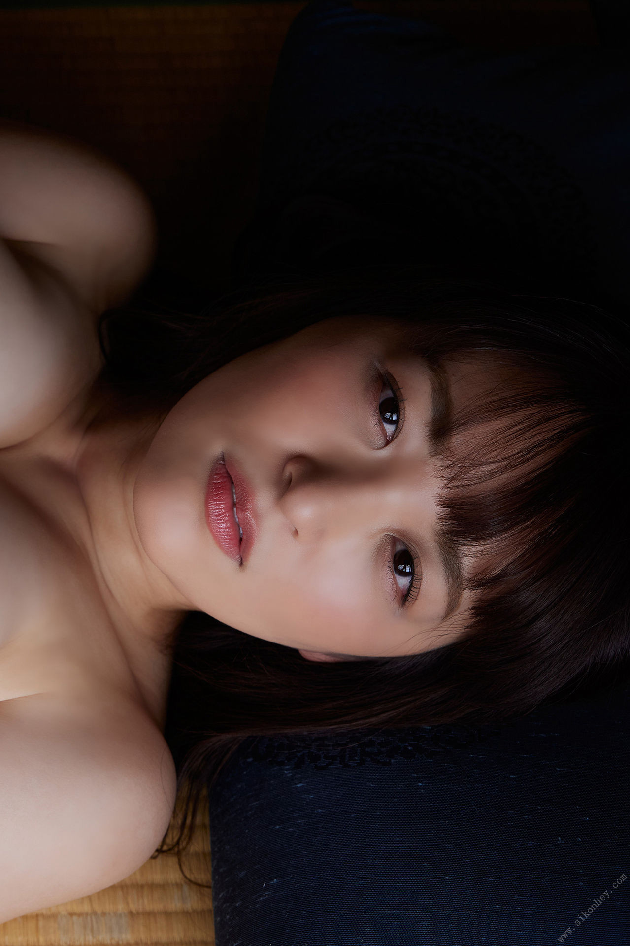 Saki Yanase 柳瀬さき, 週刊ポストデジタル写真集 「このパイと～まれ」 Set.02 No.d4005b