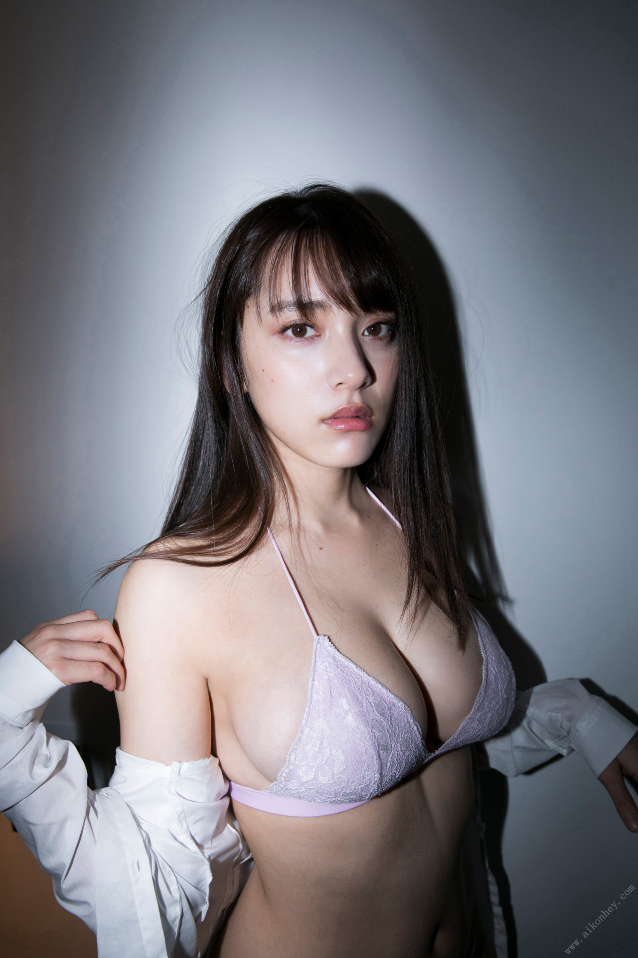 Sayaka Tomaru 都丸紗也華, FLASHデジタル写真集 着衣巨乳～ぴっちぴち～ Set.01 No.80e6ad