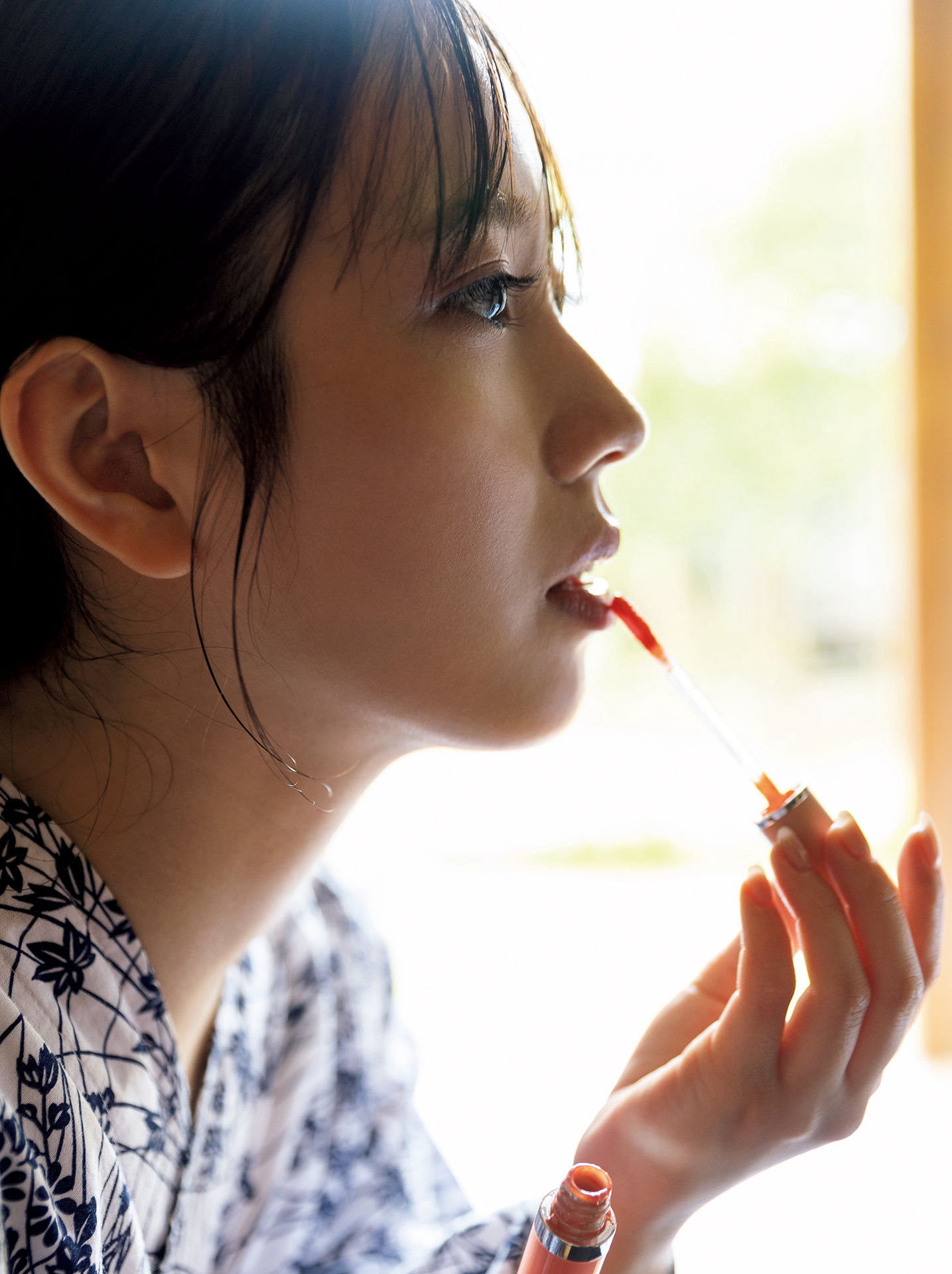 Yotsuha Kominato 小湊よつ葉, 写真集 「芽吹き」 Set.04 No.0fe510