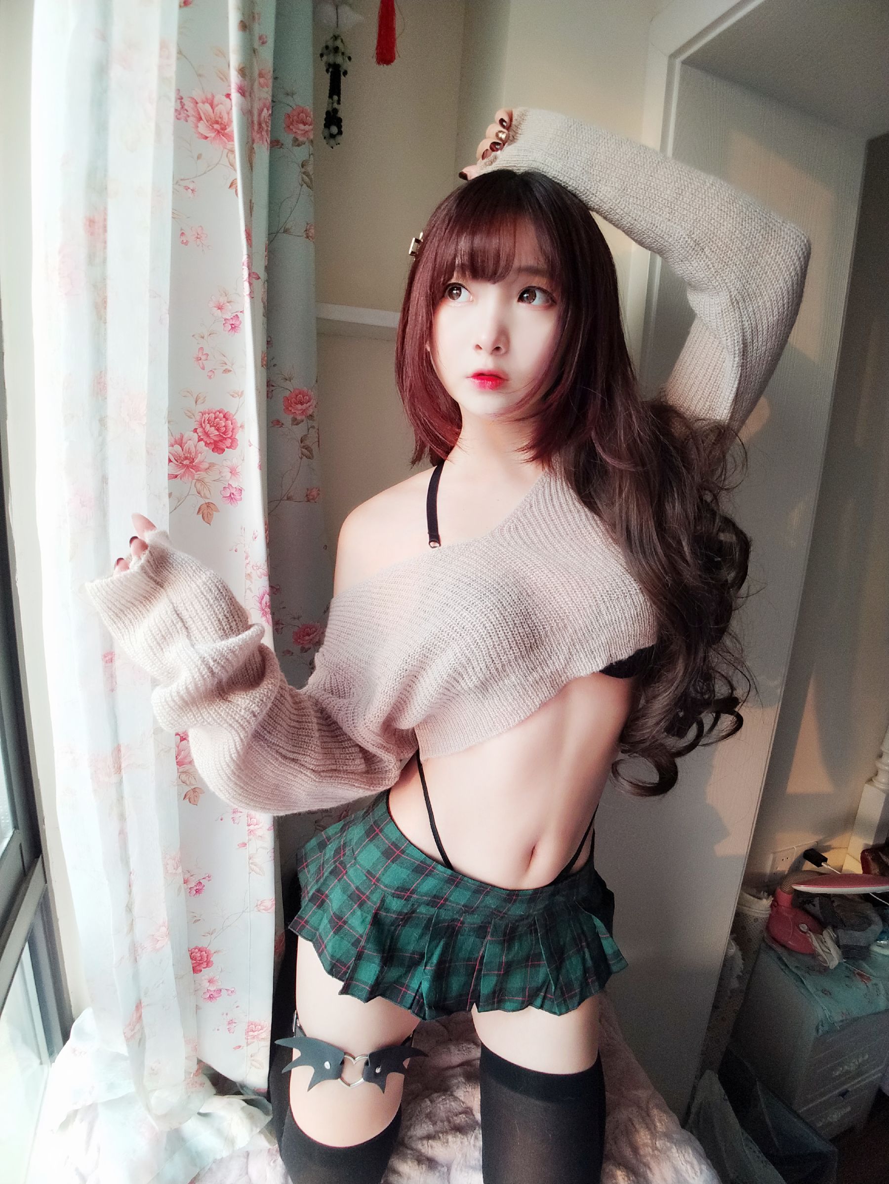 [Cosplay Photo] Two-dimensional beauty Furukawa kagura - sexy sweater