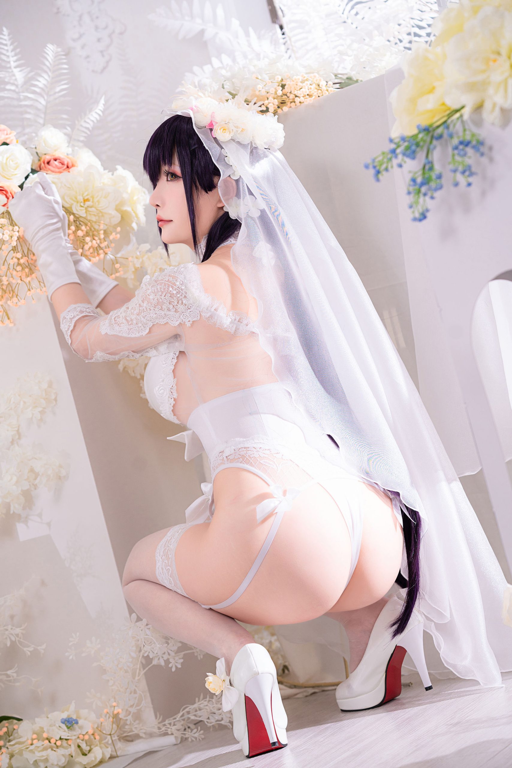 [Internet celebrity COSER photo] Miss Coser Xing Zhichi - pure white and pitch black "My Wife"