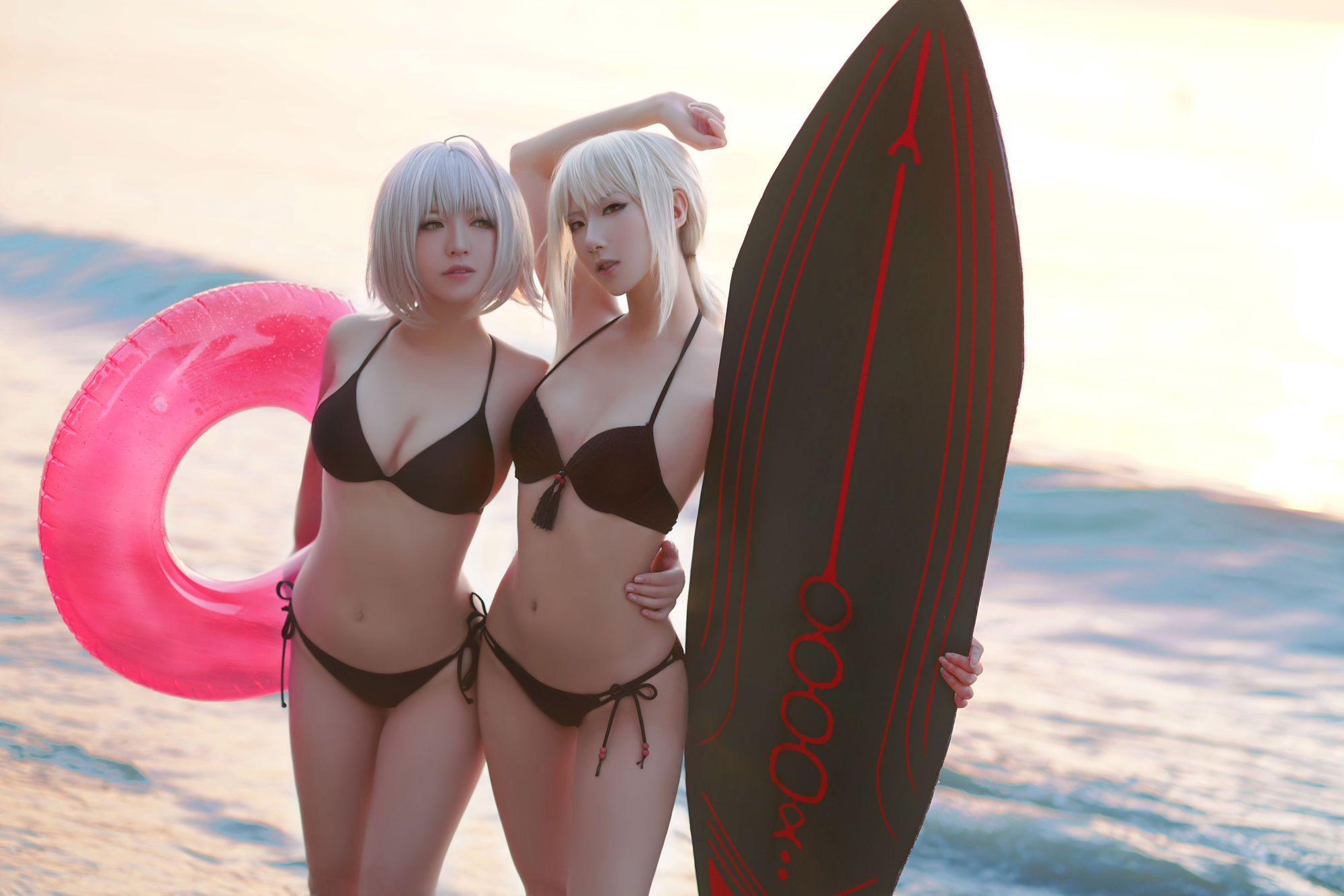 [Net Red COSER Photo] Banbanzi & Soso Sophia - Beach Swimwear