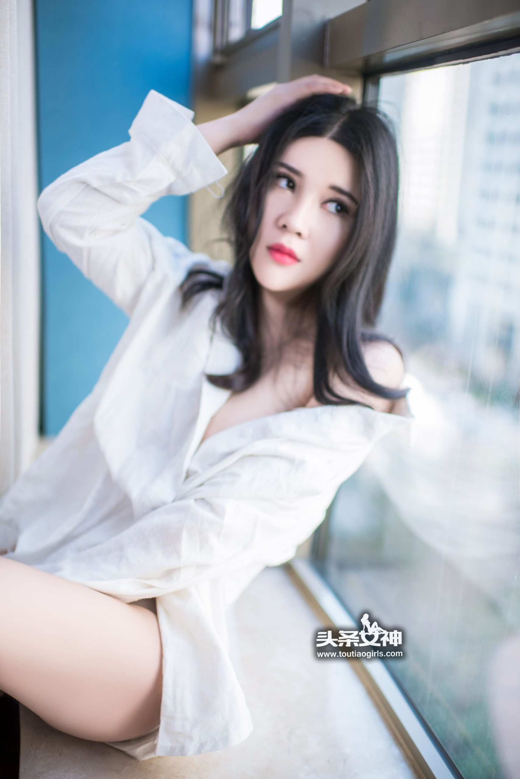 Sukki Kerr "Sexy Development, Passionate White Shirt" [Headline Goddess]