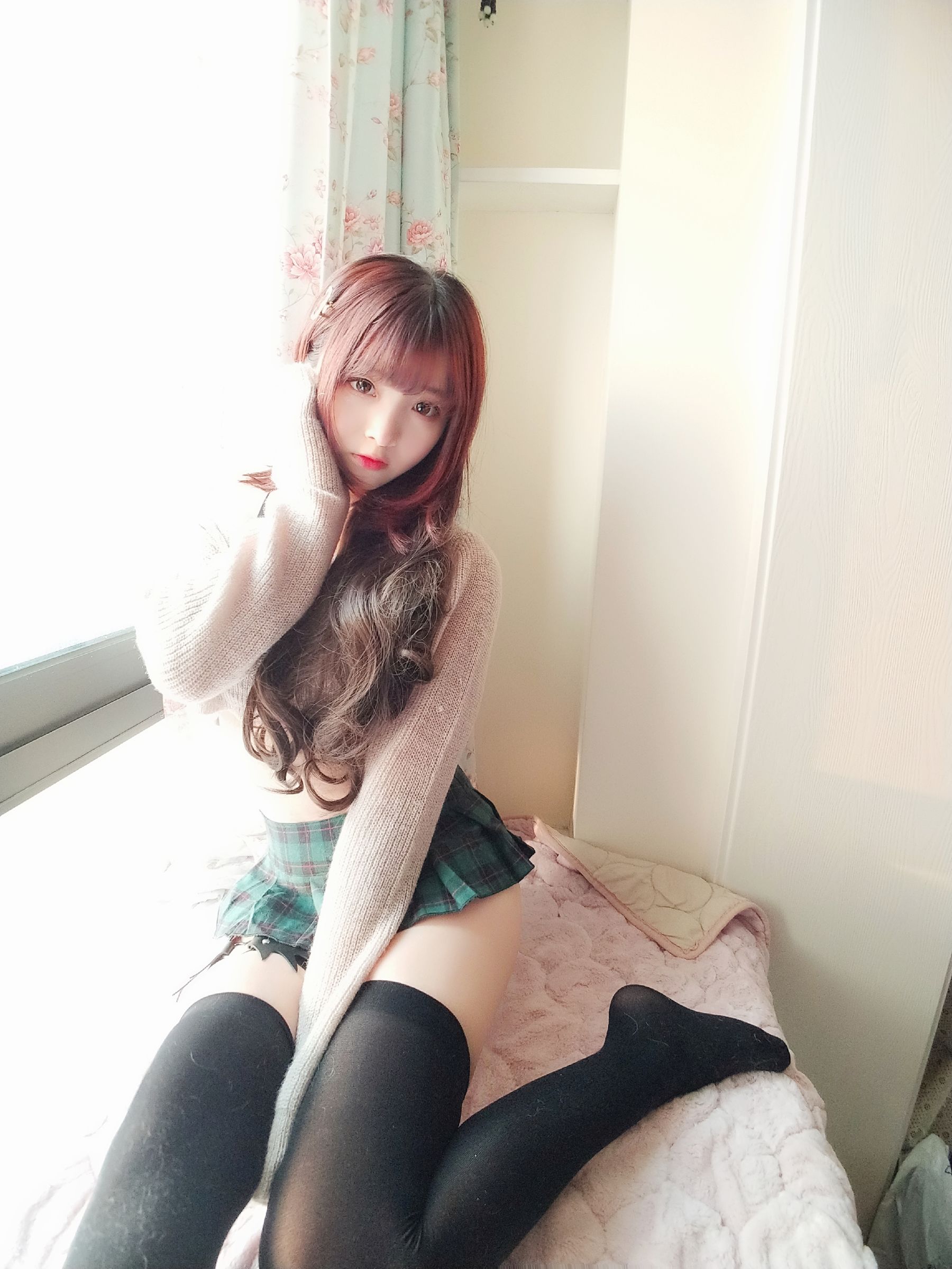 [Cosplay Photo] Two-dimensional beauty Furukawa kagura - sexy sweater