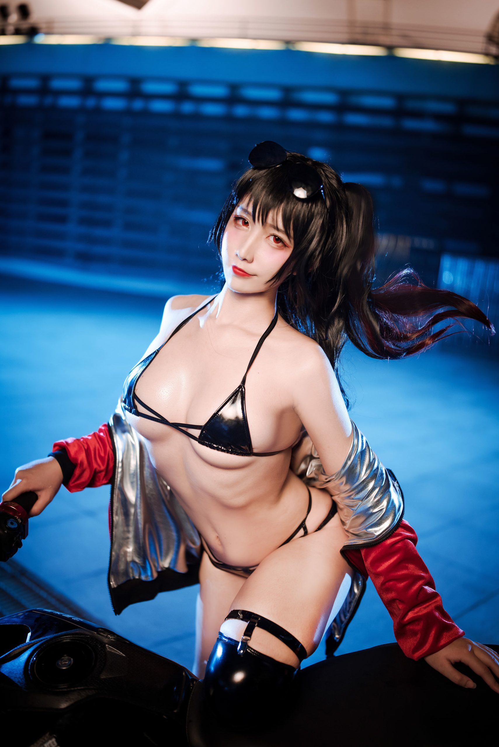 [网 红 Coser] Jiuqu Jean "Dafeng Locomotive"