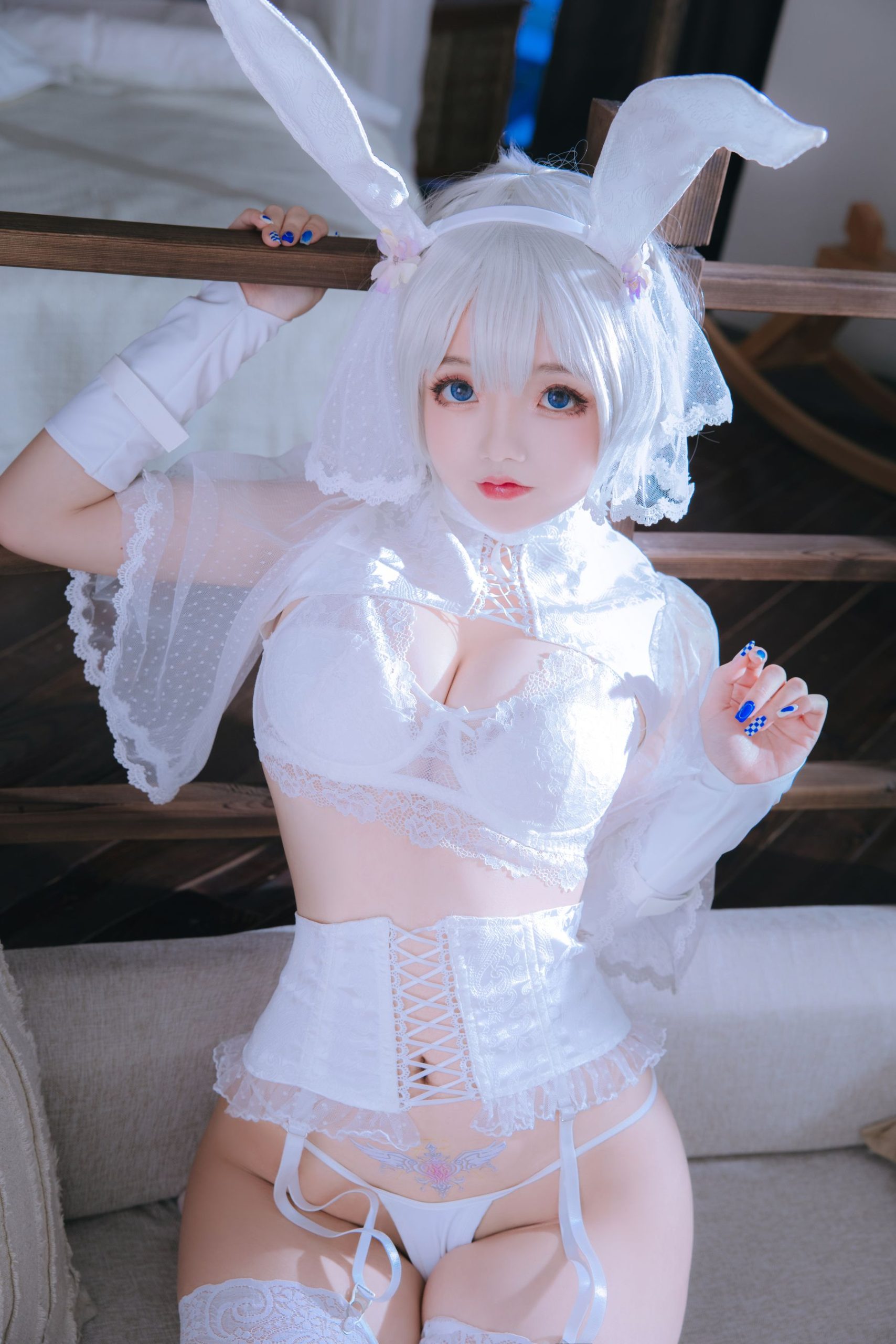 [Welfare COS] Cosplay Nina Jiao - Little White Rabbit