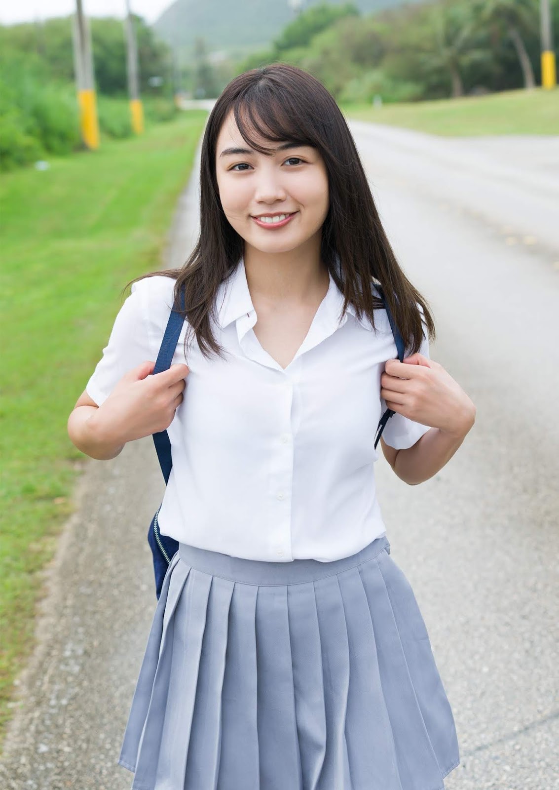 Hikari Kuroki 黒木ひかり, Young Jump 2020 No.09 (ヤングジャンプ 2020年9号) No.e3ff77