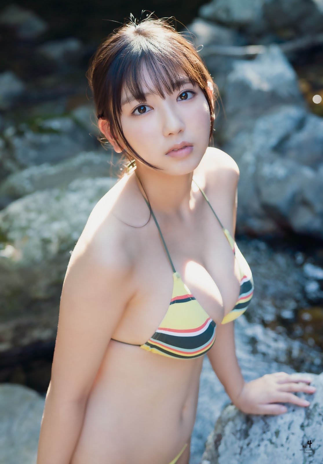 Aika Sawaguchi 沢口愛華, Shonen Magazine 2021 No.43 (週刊少年マガジン 2021年43号)