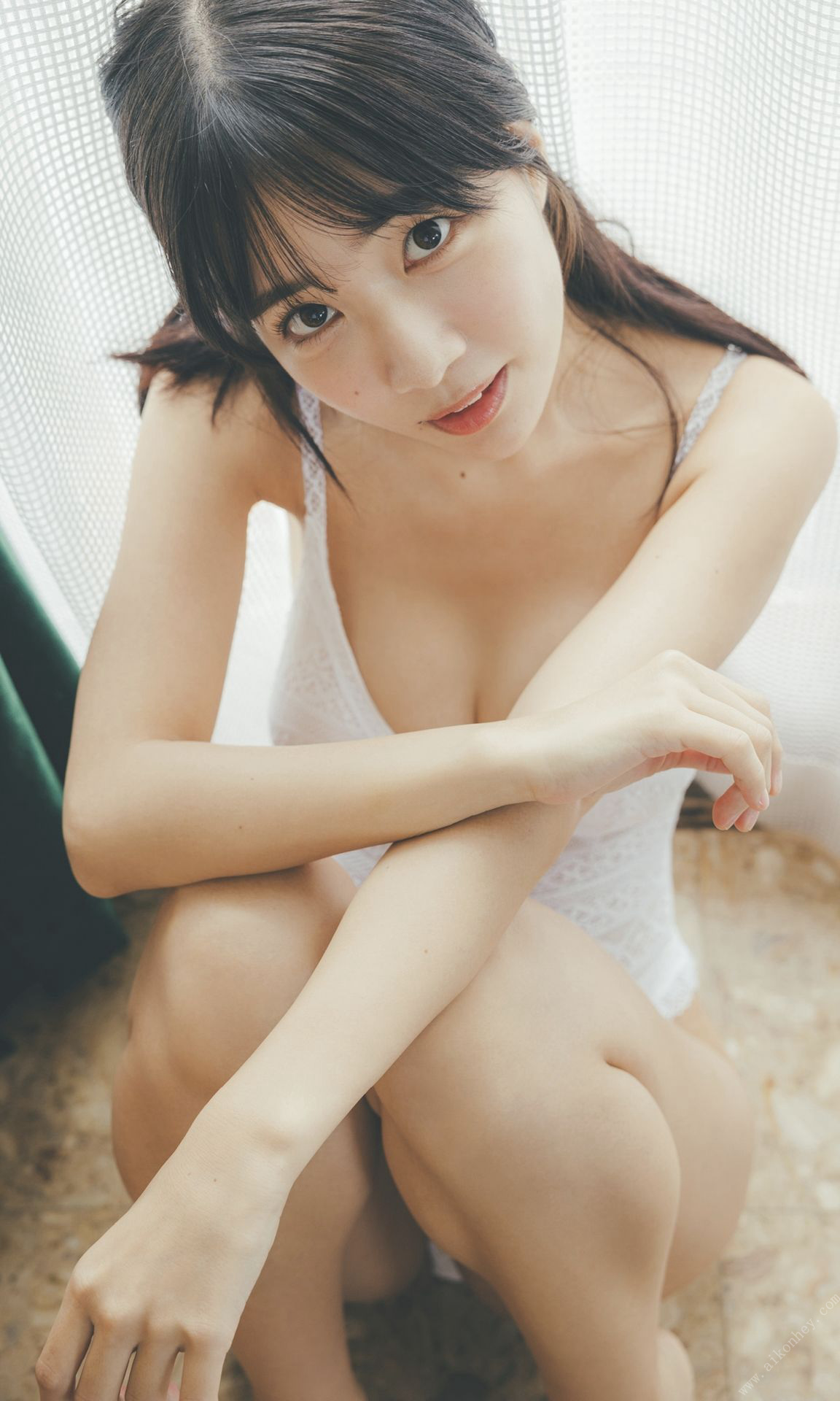 Amau Kisumi 天羽希純, 週プレ Photo Book 「絶好調」 Set.02