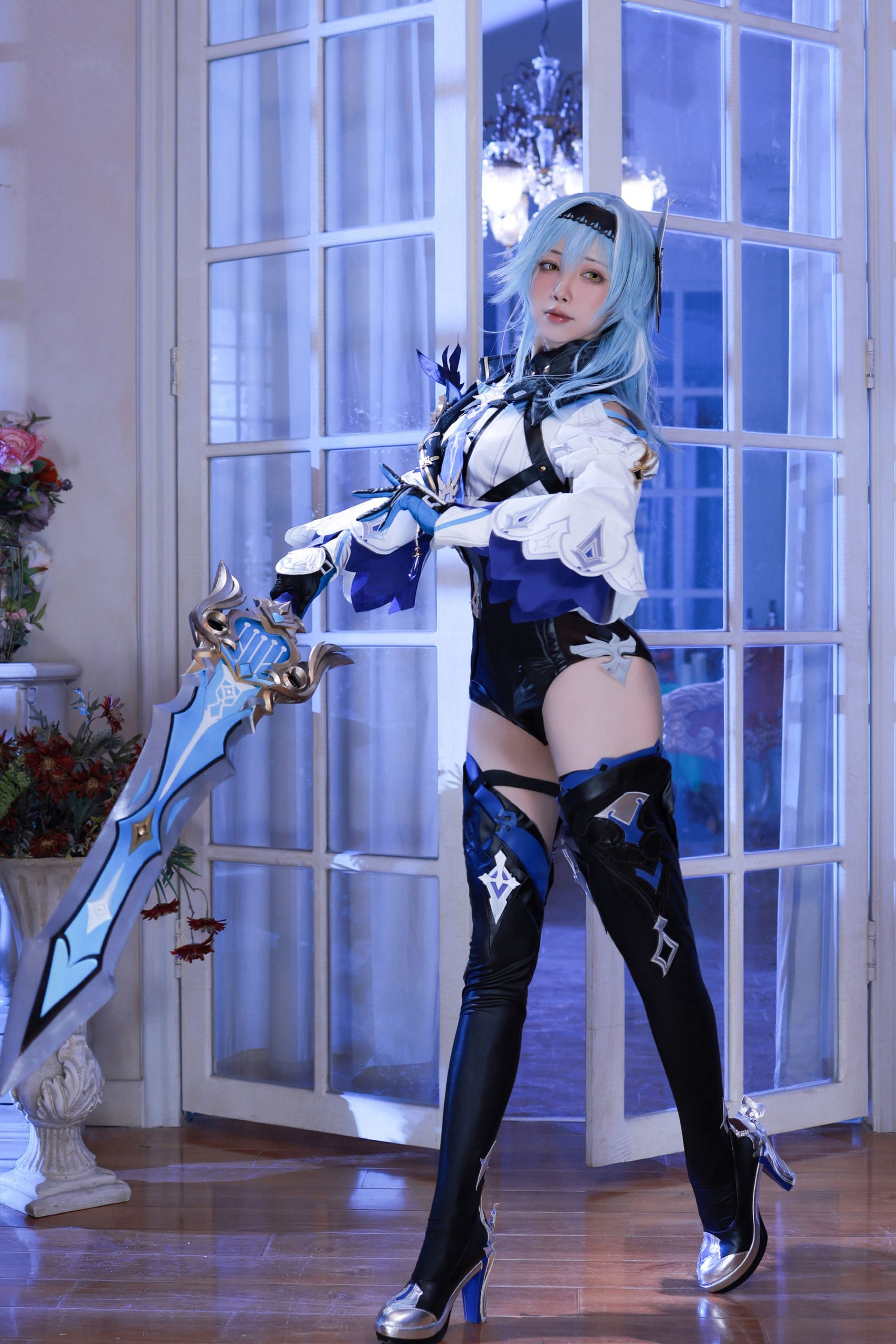 [Internet celebrity COSER photo] Anime blogger Shui Miao aqua - original god Yura original