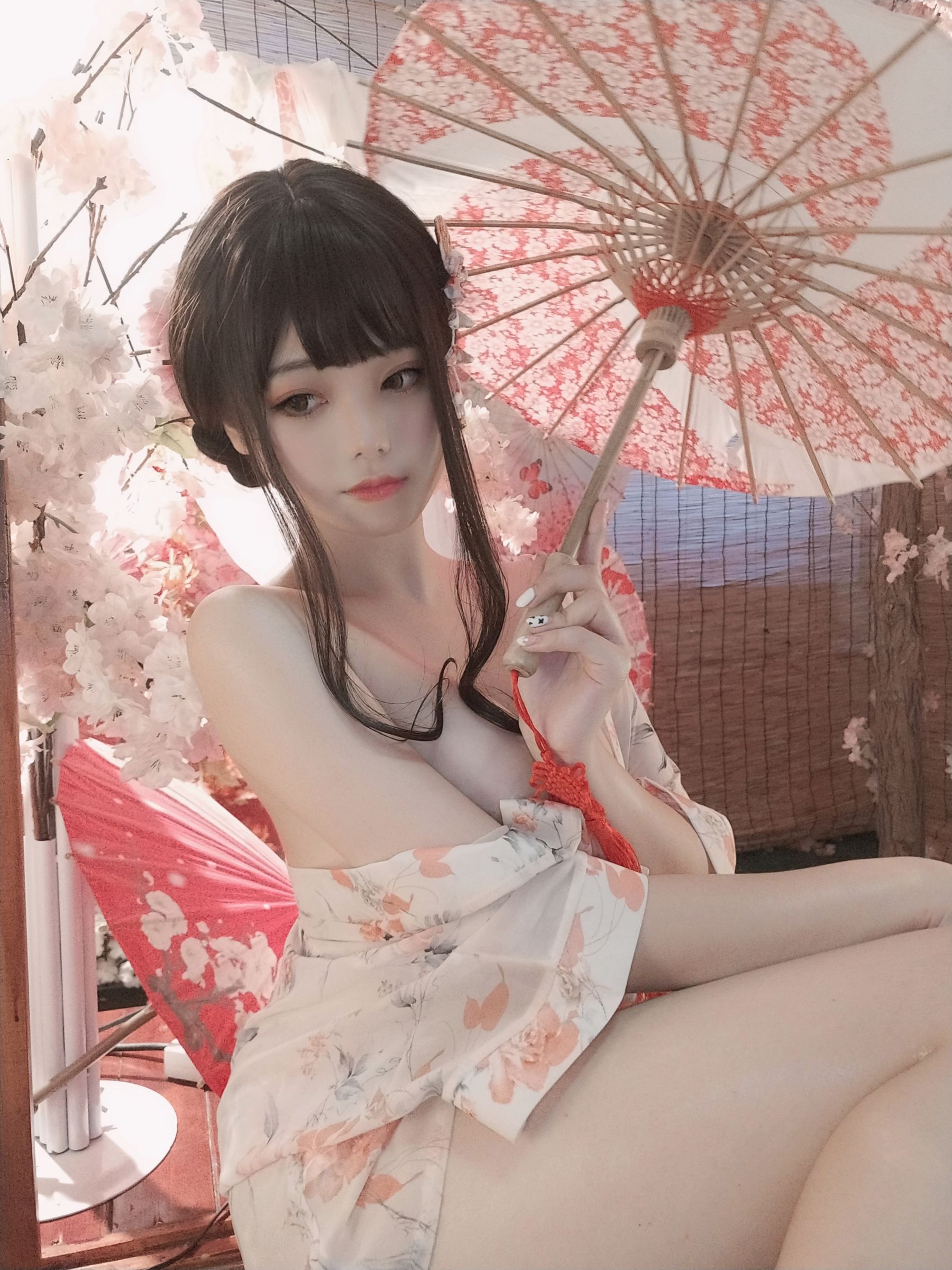 [Cosplay] Cute Miss Sister Honey Cat Qiu - Bath Girl