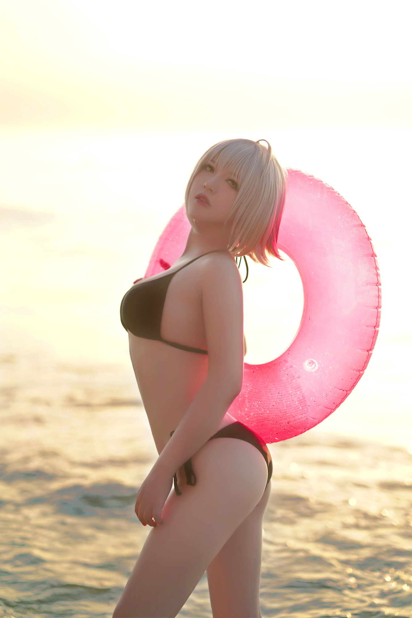 [Net Red COSER Photo] Banbanzi & Soso Sophia - Beach Swimwear