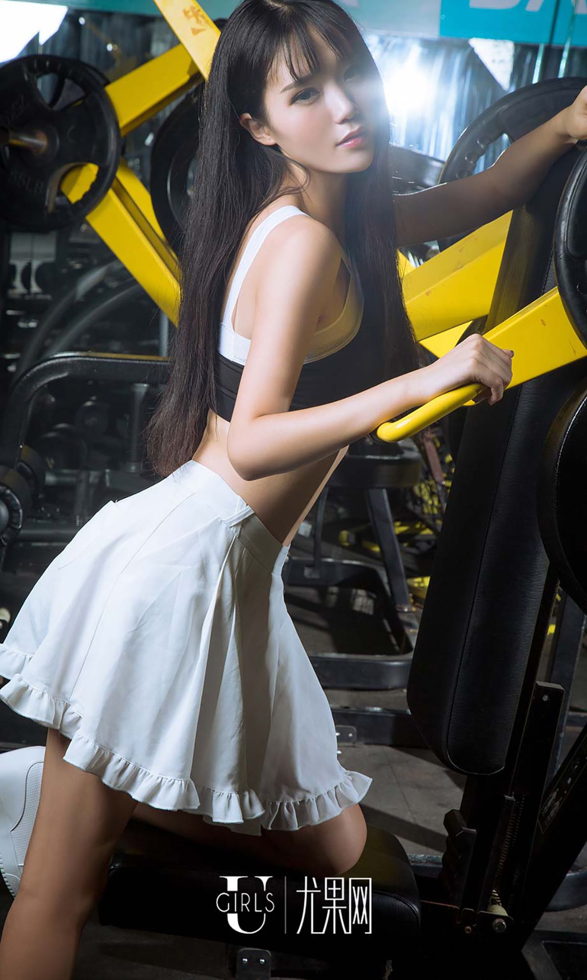 Mikka/Ning Xiner/Ran Huahua/Xiao Chenchen/Sunky wang "Fist Color" [爱优物Ugirls] No.482