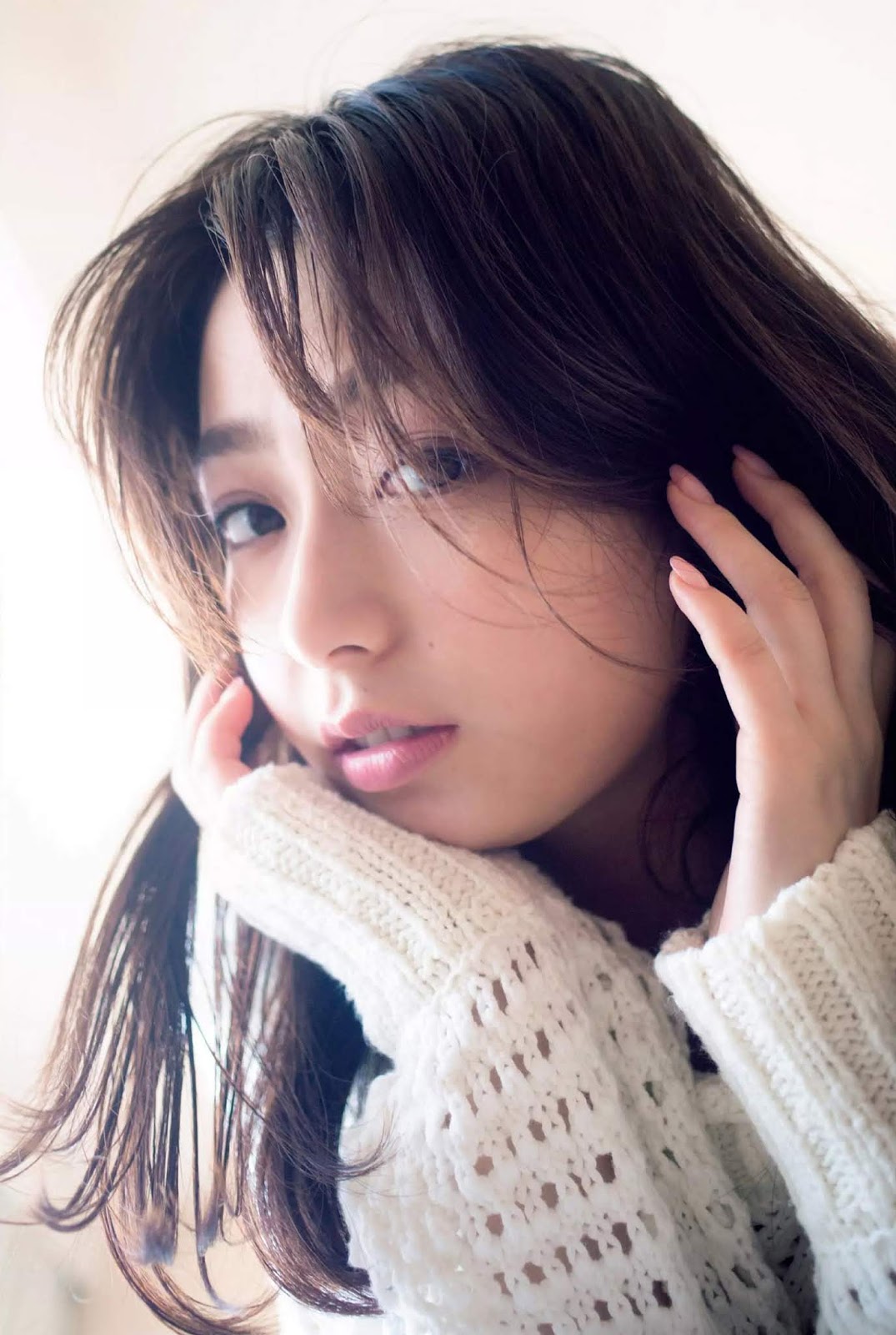 Misato Ugaki 宇垣美里, Weekly Playboy 2019 No.17 (週刊プレイボーイ 2019年17号) No.0e3317