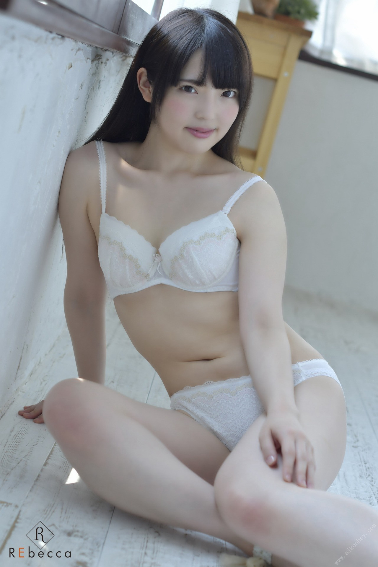 Ria Misaka 御坂りあ, Rebecca 写真集 Ria Silky Rookie Set.02 No.8445dd