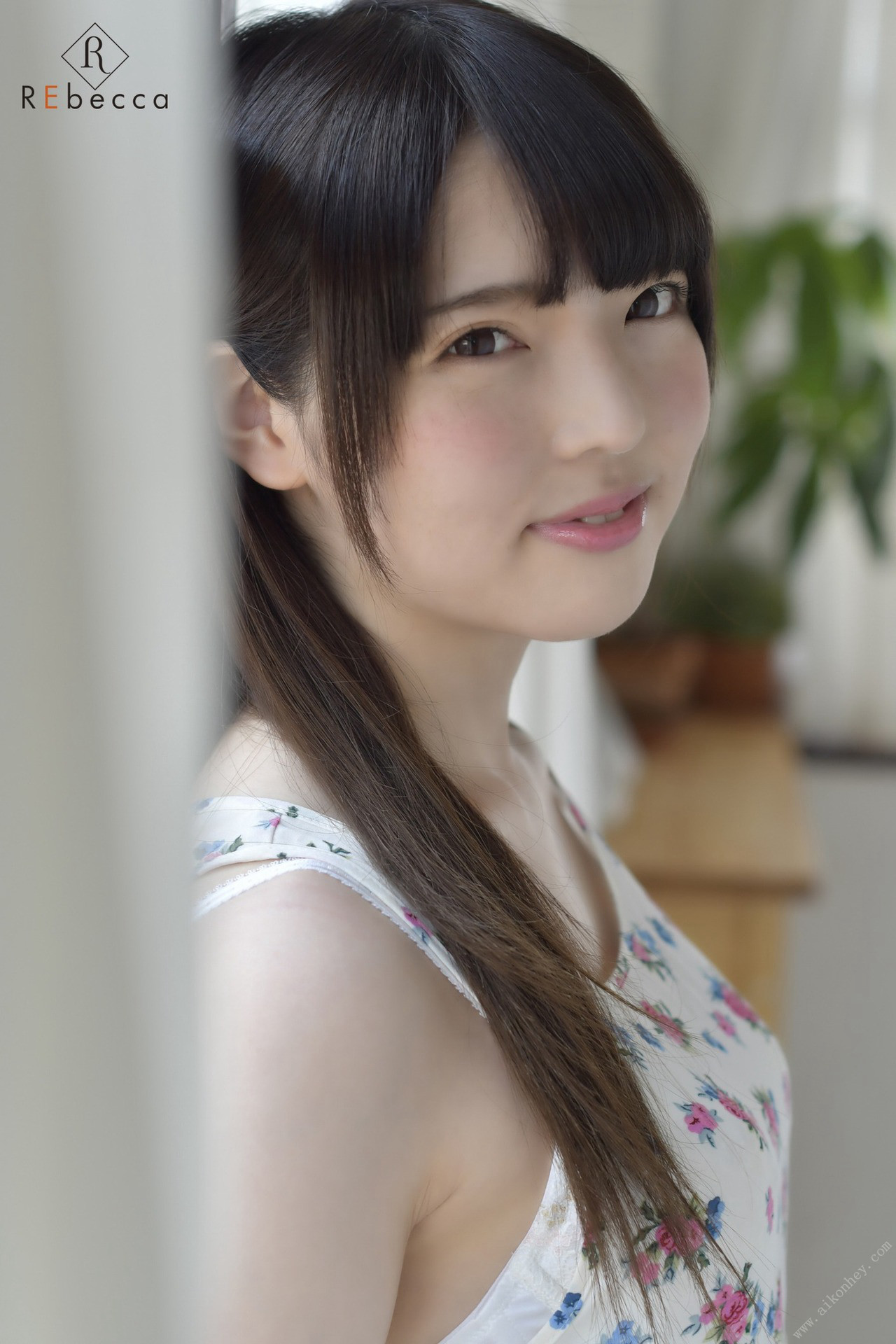 Ria Misaka 御坂りあ, Rebecca 写真集 Ria Silky Rookie Set.02 No.8445dd