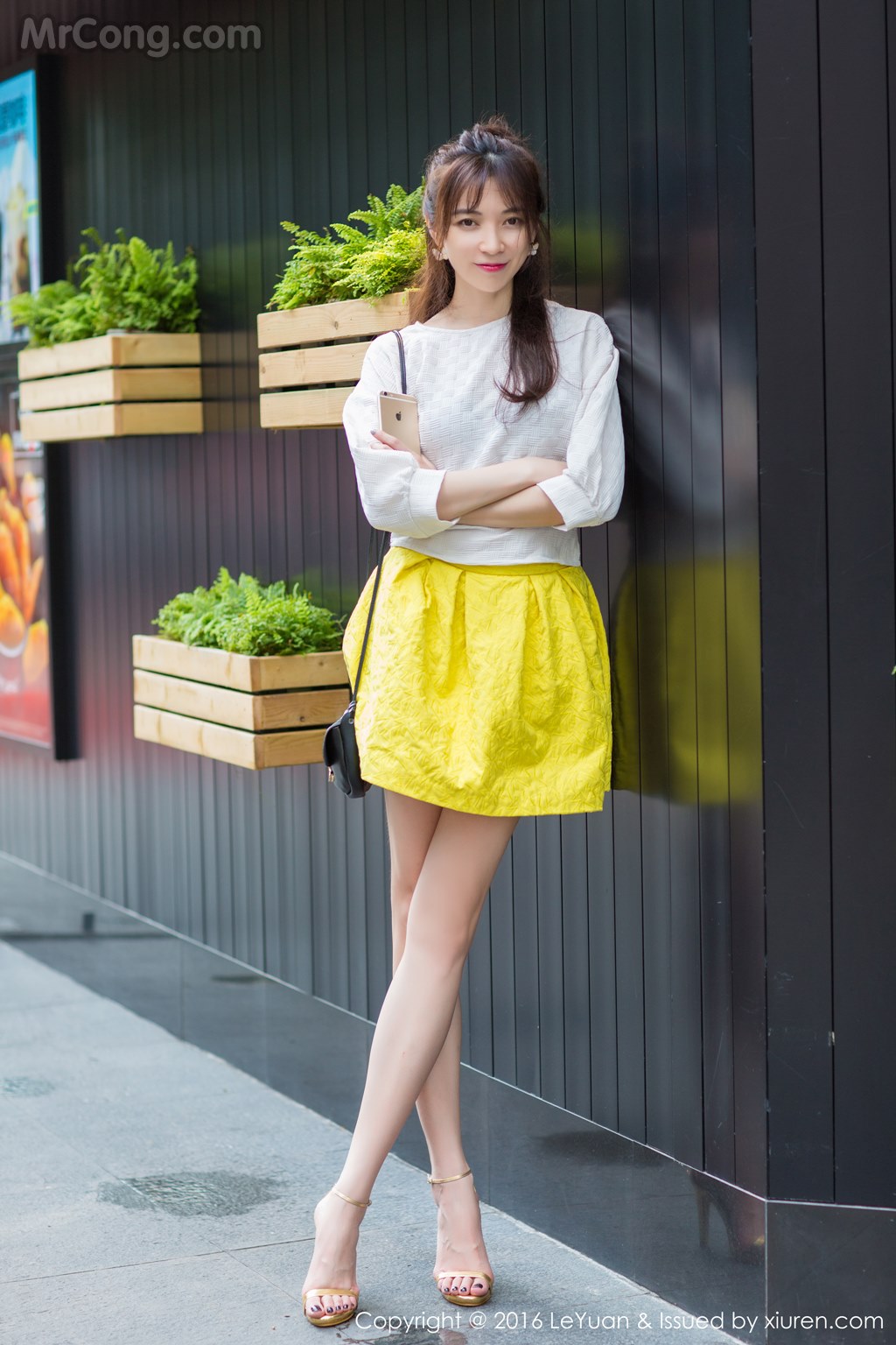 HuaYan Vol.068: 绯 月樱 -Cherry (52 photos) No.92f506