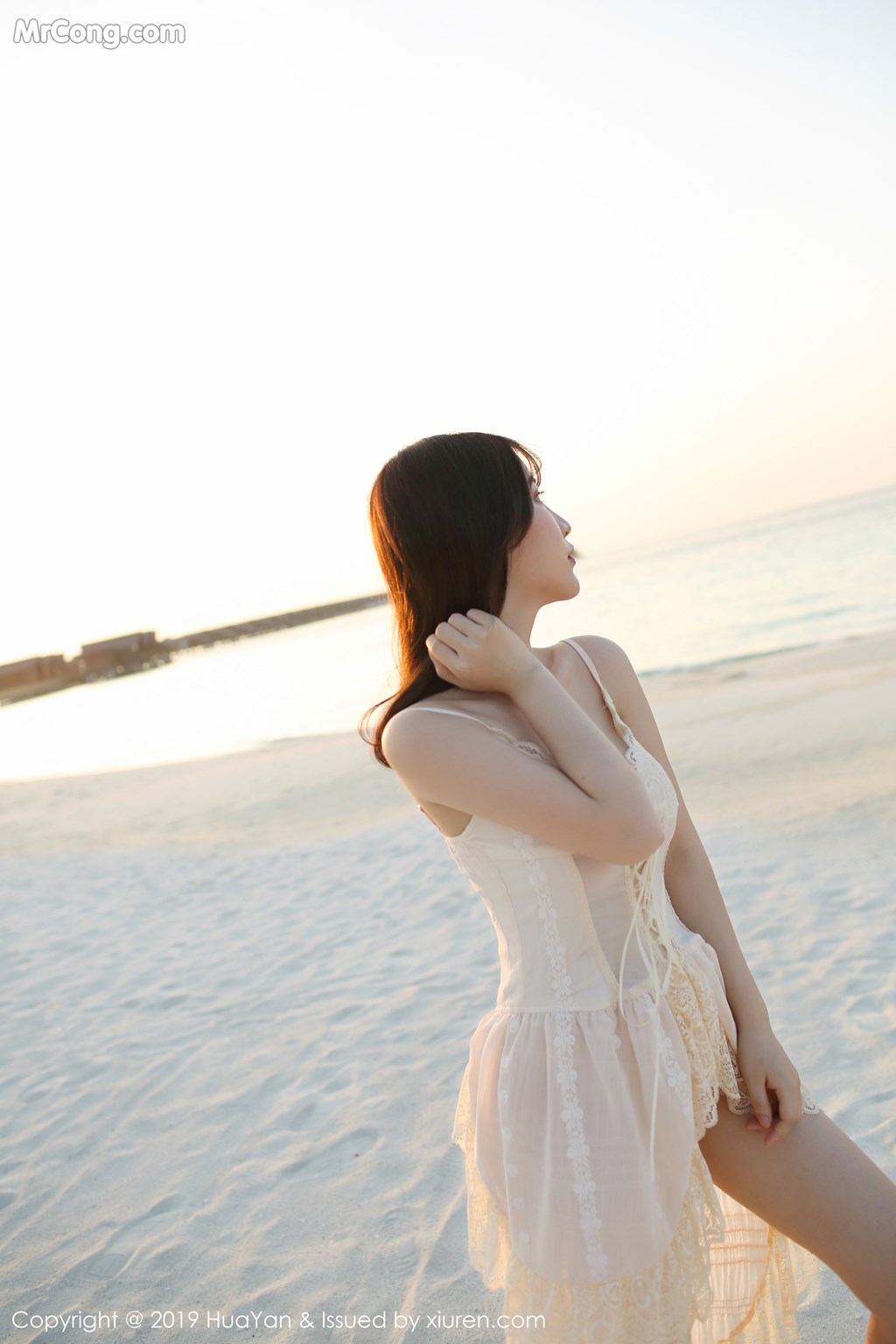 HuaYan Vol.068: 绯 月樱 -Cherry (52 photos) No.92f506