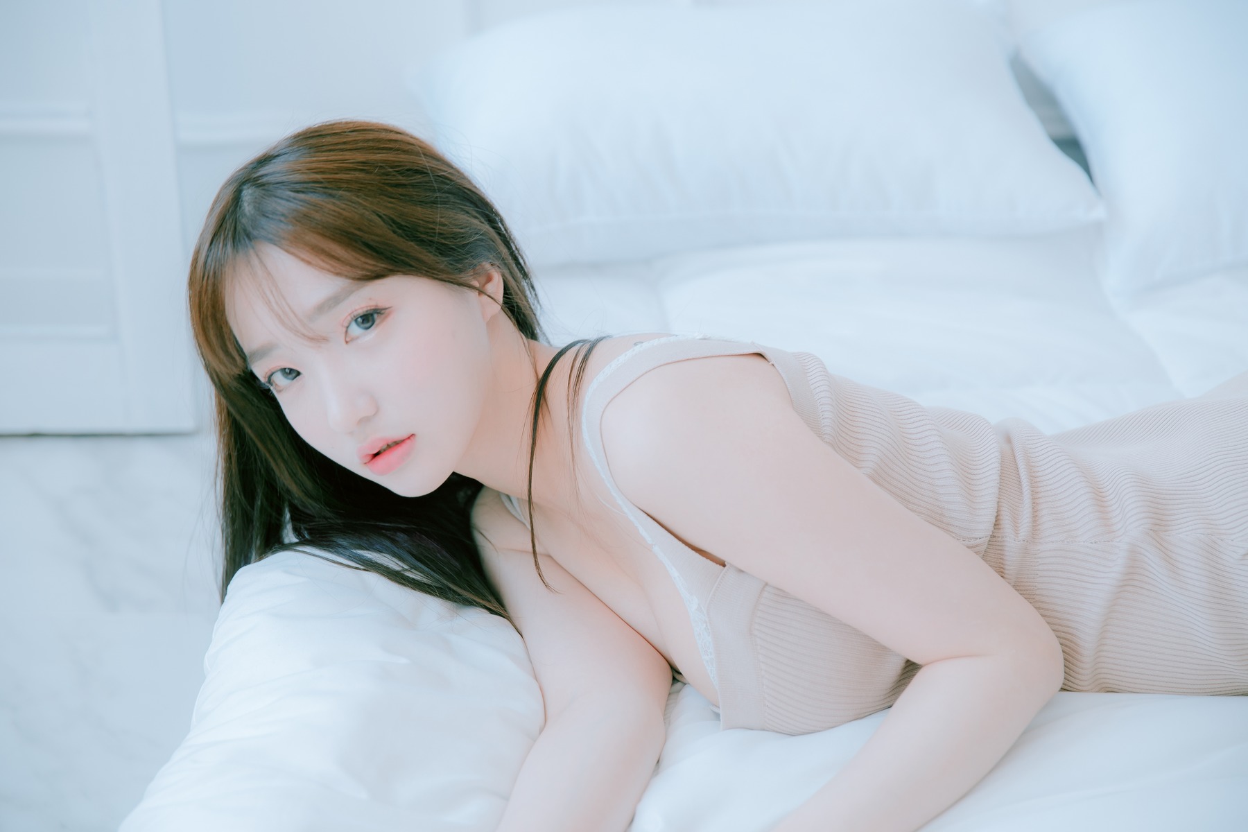 Son Yeeun 손예은, [JOApictures] Son Ye-Eun (손예은) x JOA 20. APR Vol.1 – Set.01 No.053d22