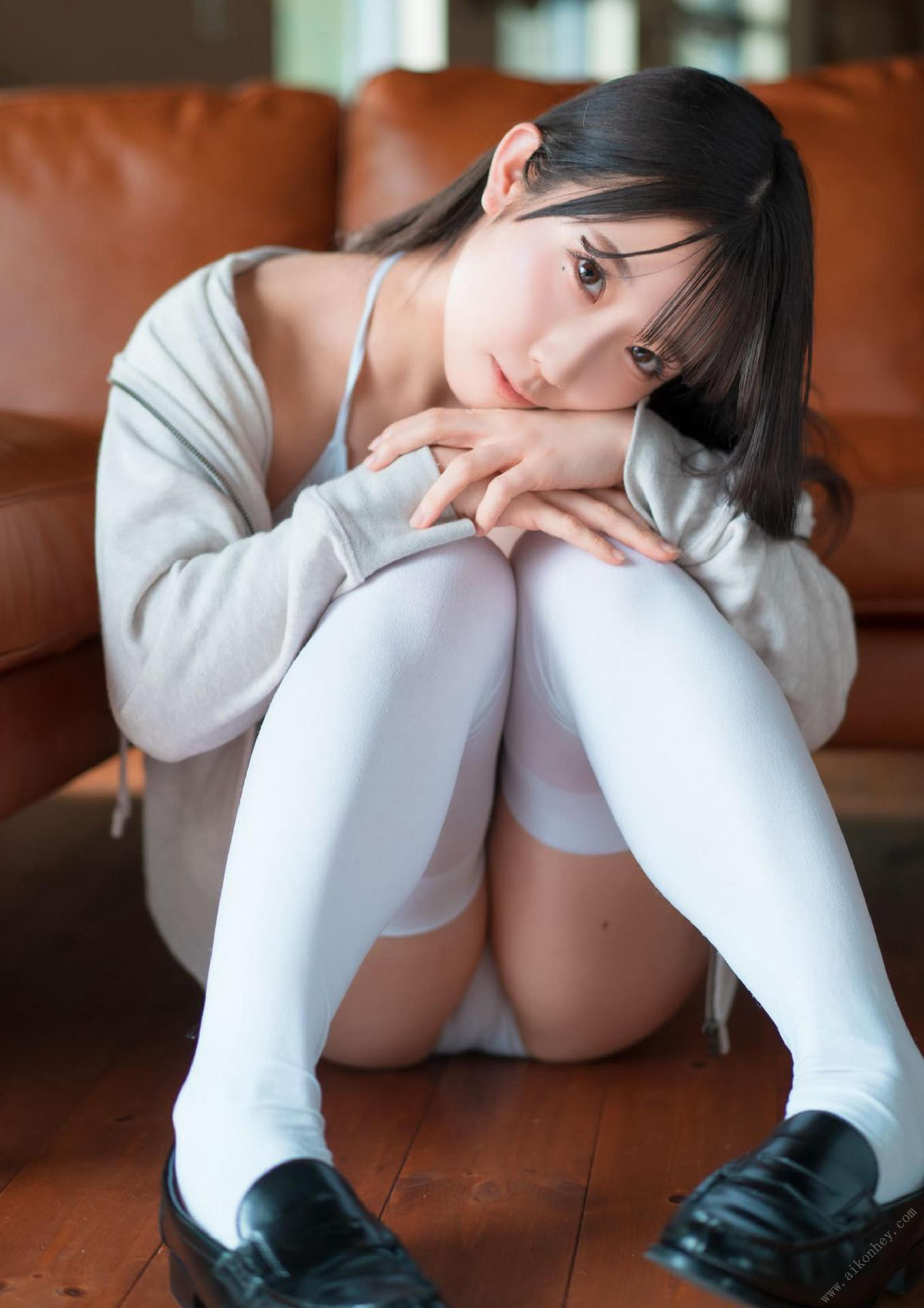 Momo Taiga 大河もも, グラビア写真集 「恋。」 Set.02 No.6beceb