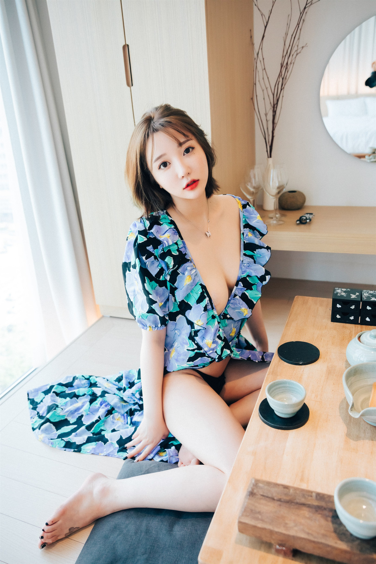 Son Yeeun 손예은, [Loozy] Lover in Hotel Set.01 No.3634bb