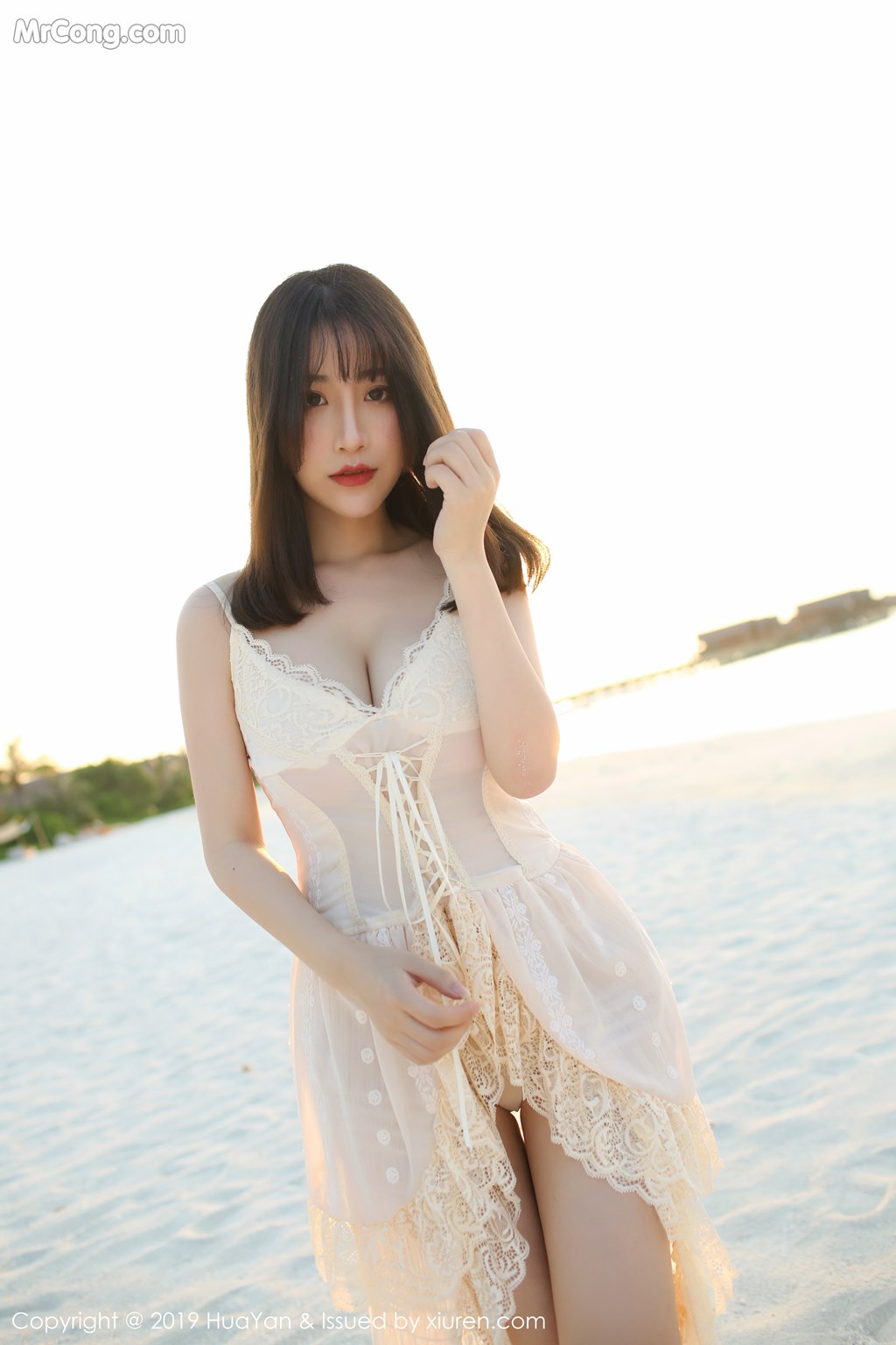 HuaYan Vol.068: 绯 月樱 -Cherry (52 photos) No.92f506
