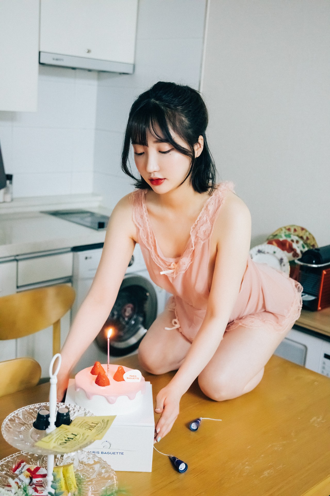 Son Yeeun 손예은, [Loozy] Happy Birthday (+S.Ver) Set.02