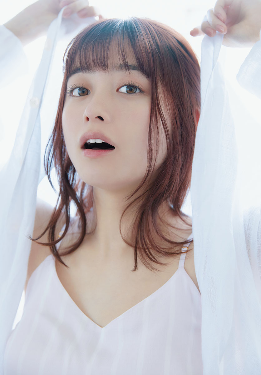 Kanna Hashimoto 橋本環奈, Shonen Sunday 2022 No.38 (週刊少年サンデー 2022年38号) No.9e364f