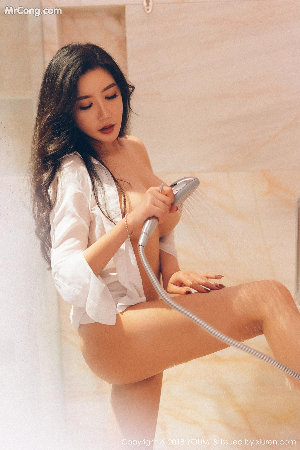 YouMi Vol.247: Model 心 妍 小 公主 (46 photos) No.077f83