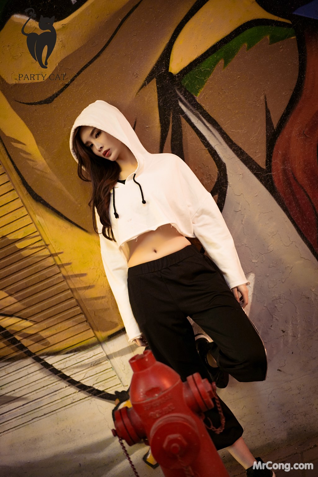 PartyCat Vol.008: Model 土肥 圆 矮 挫 穷 (39 photos) No.edf468