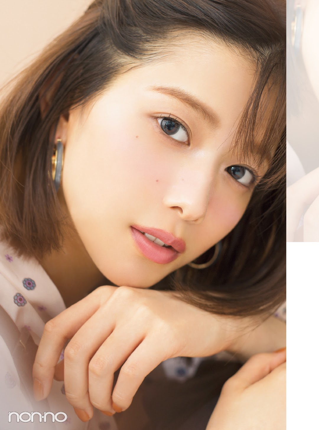Risa Watanabe 渡邉理佐, Non-no Magazine 2019.11