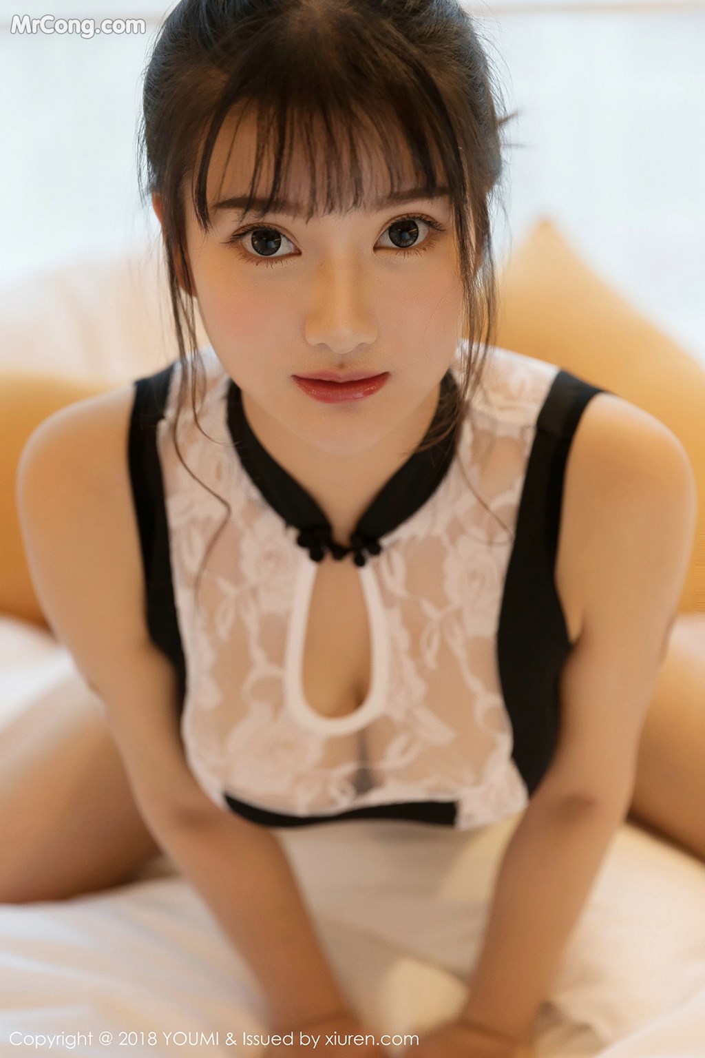 YouMi Vol. 250: Model Xiao You Nai (小 尤奈) (52 photos) No.f69432