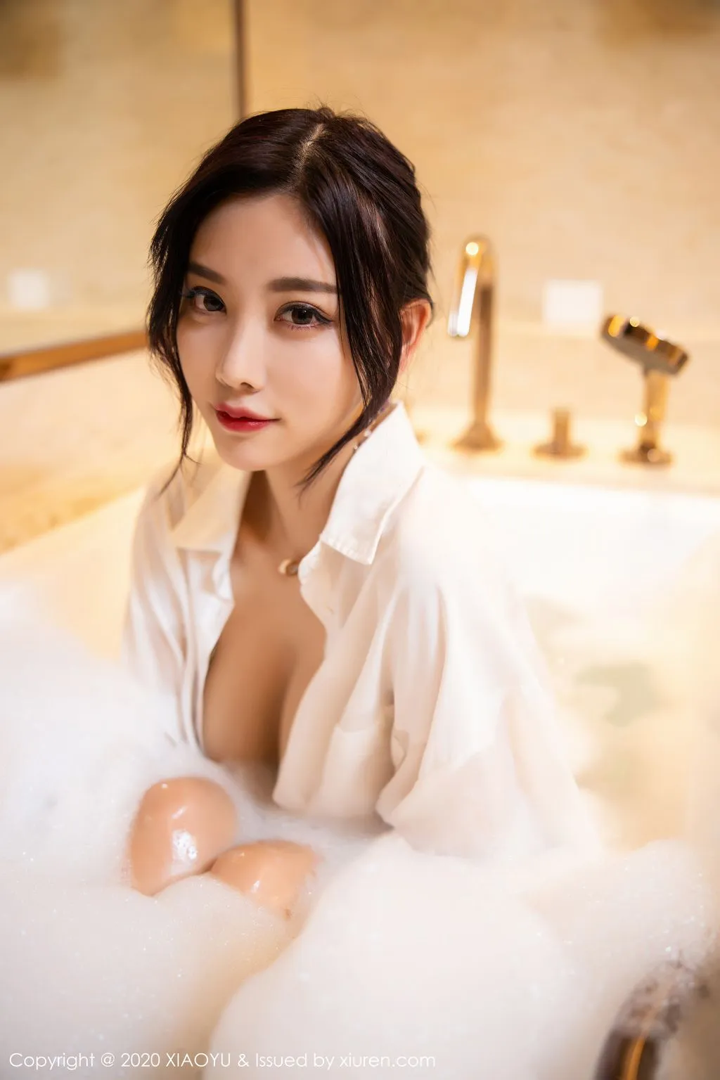 XiaoYu Vol. 72: Yang Chen Chen (杨晨晨 sugar) (73 photos) No.ba134c