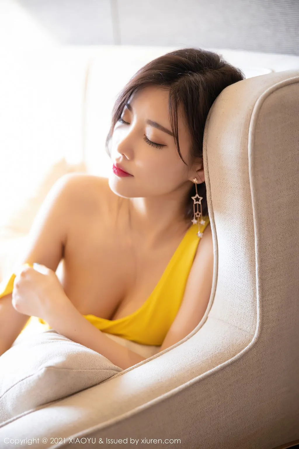 XiaoYu Vol.487: Yang Chen Chen (杨晨晨 sugar) (96 photos) No.9c97e6