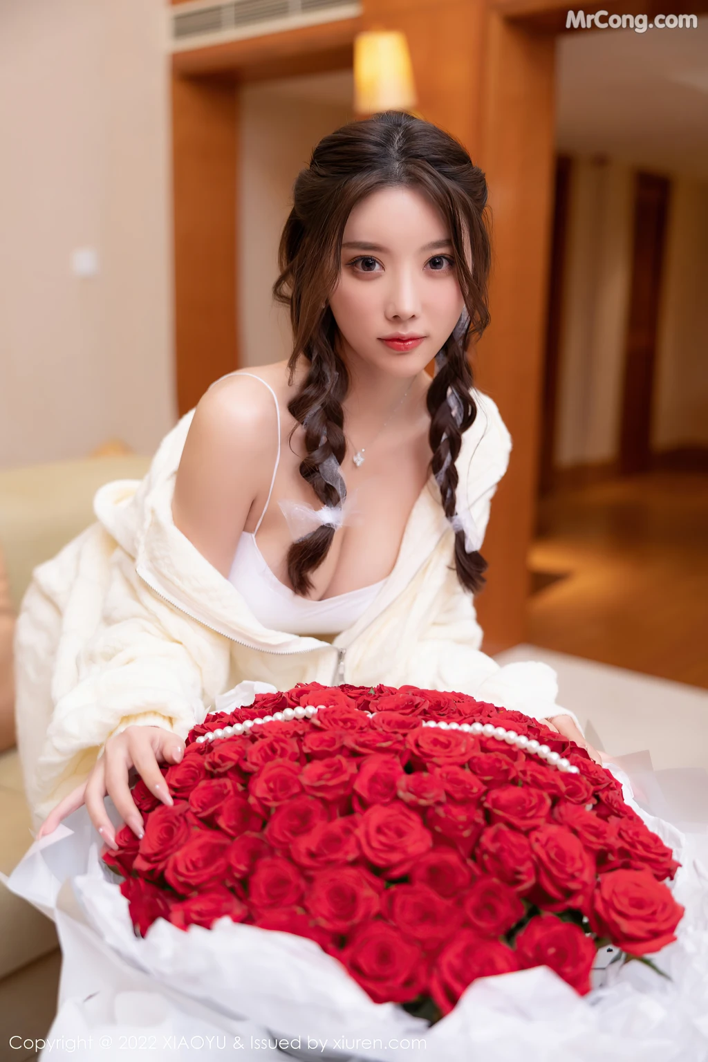 XiaoYu Vol.729: Yang Chen Chen (杨晨晨Yome) (74 photos) No.c4e72e