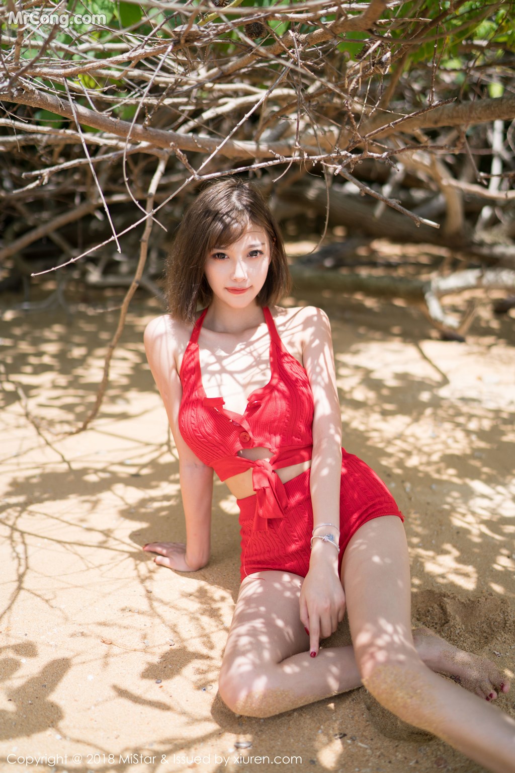 MiStar Vol.219: Model Yang Chen Chen (杨晨晨 sugar) (36 photos) No.bdfad9