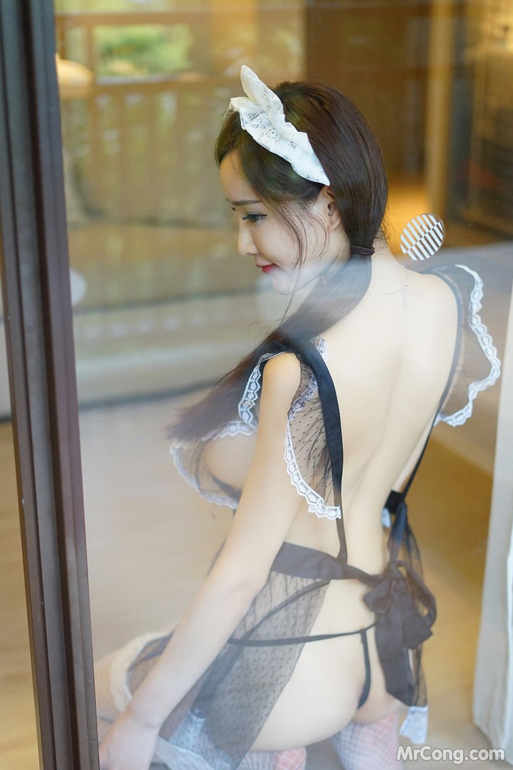 YouMi Vol.052: Model 土肥 圆 矮 挫 穷 (39 photos) No.265206