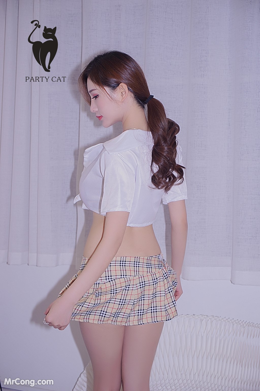 PartyCat Vol.062: Model 土肥 圆 矮 挫 穷 (46 photos) No.bb708e